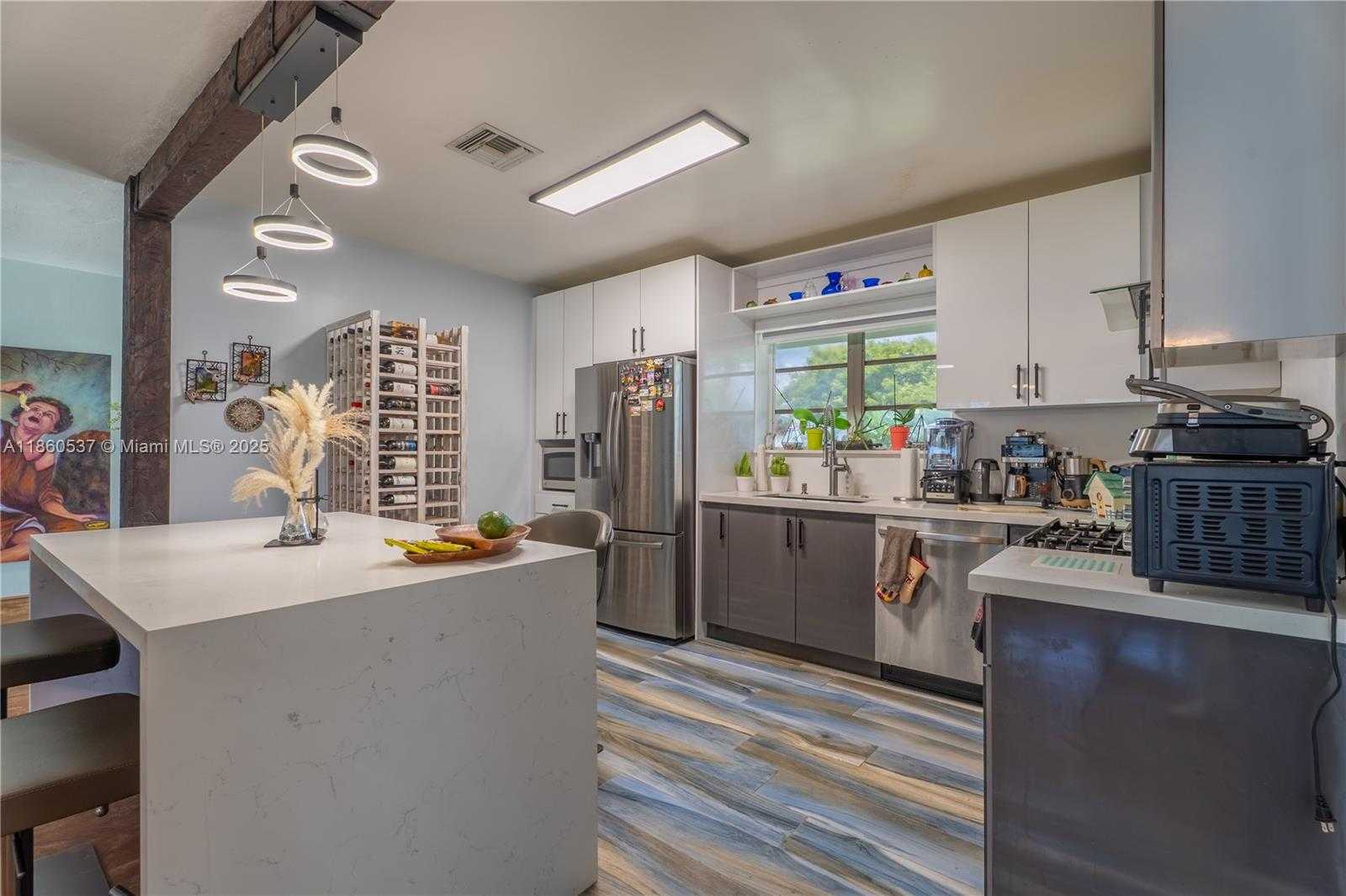 Small Image of 9390 DOMINICAN DR, Cutler Bay Number 17