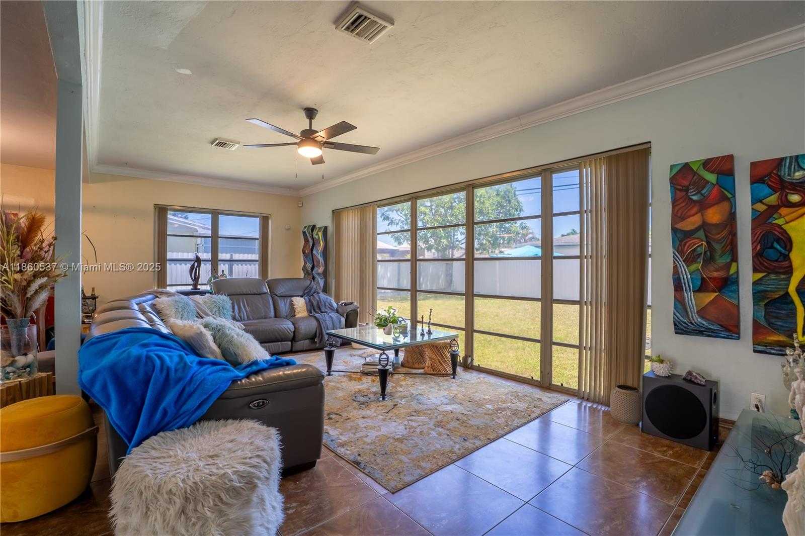 Small Image of 9390 DOMINICAN DR, Cutler Bay Number 20