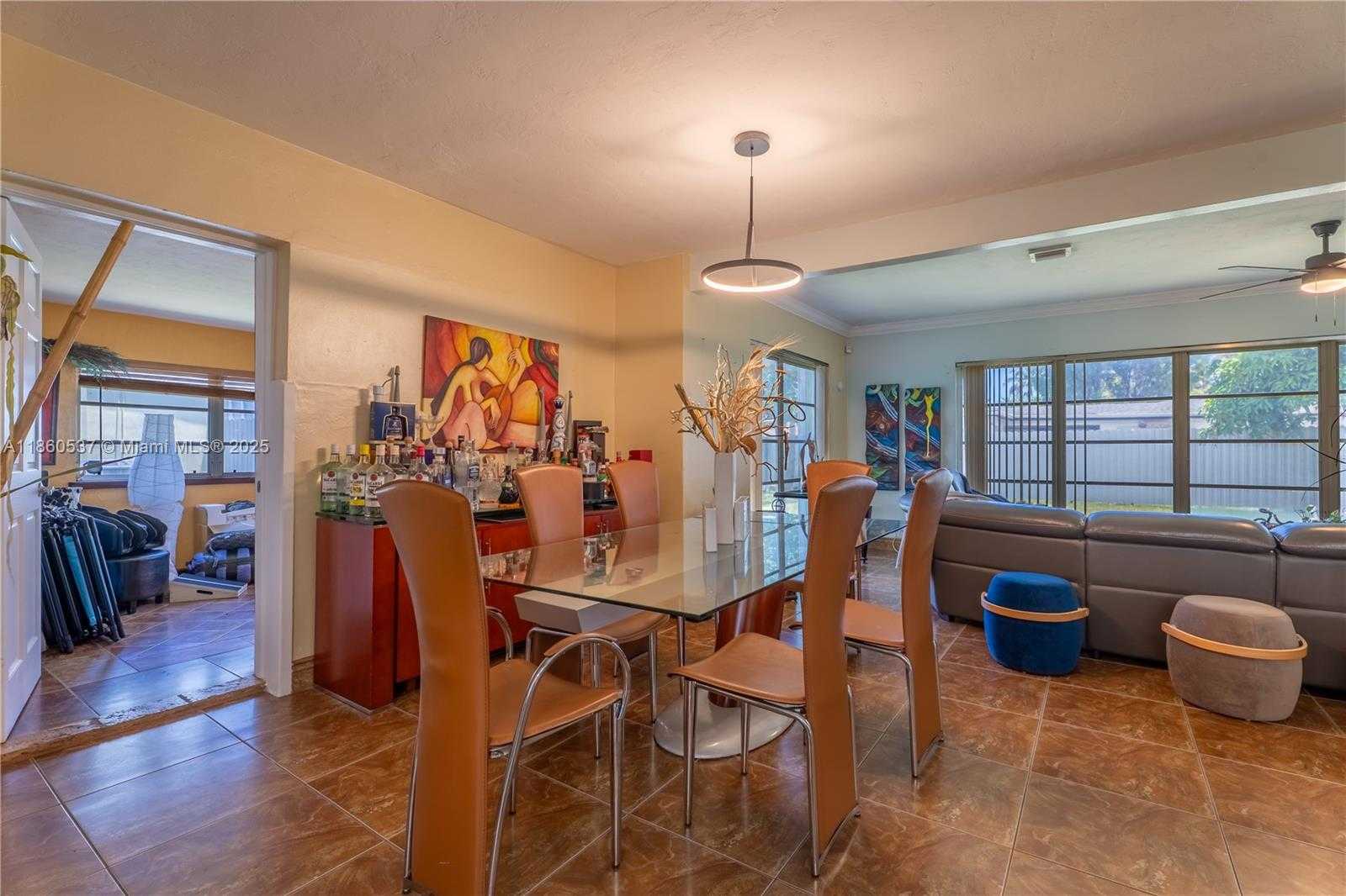 Small Image of 9390 DOMINICAN DR, Cutler Bay Number 23