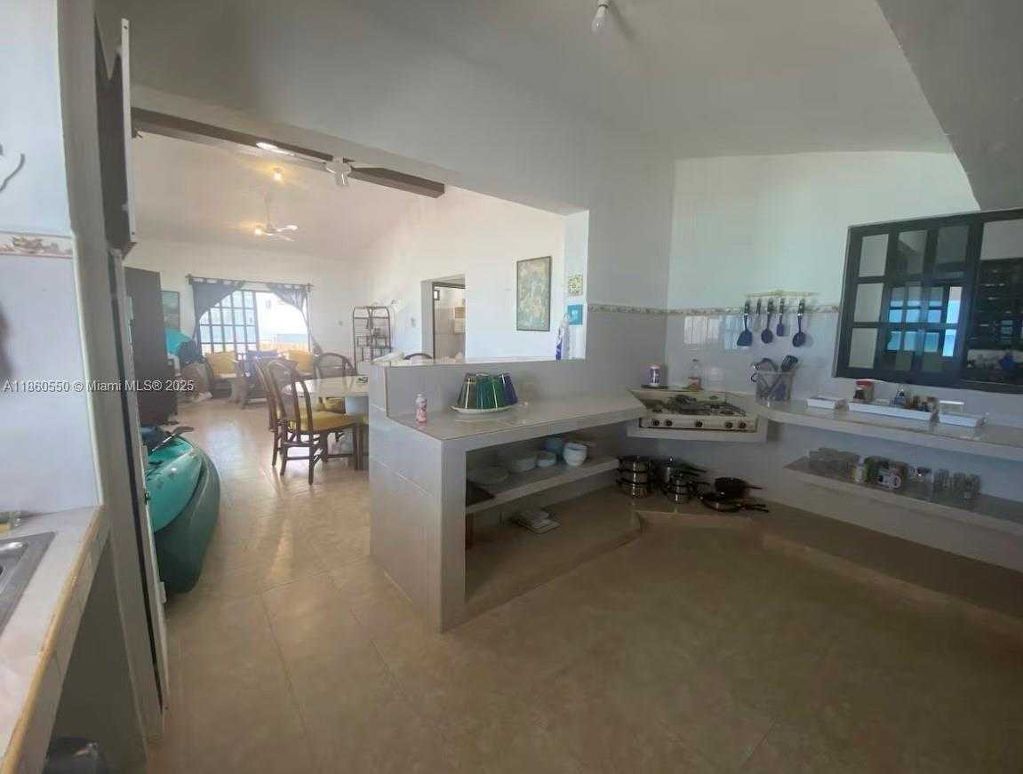 Small Image of 18 TELCHAK PUERTO, Out of City Number 9