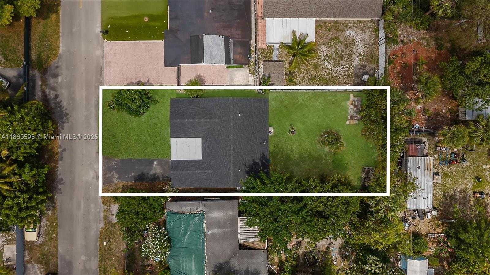 Small Image of 2609 SOUTH WEST 13TH PL, Fort Lauderdale Number 40