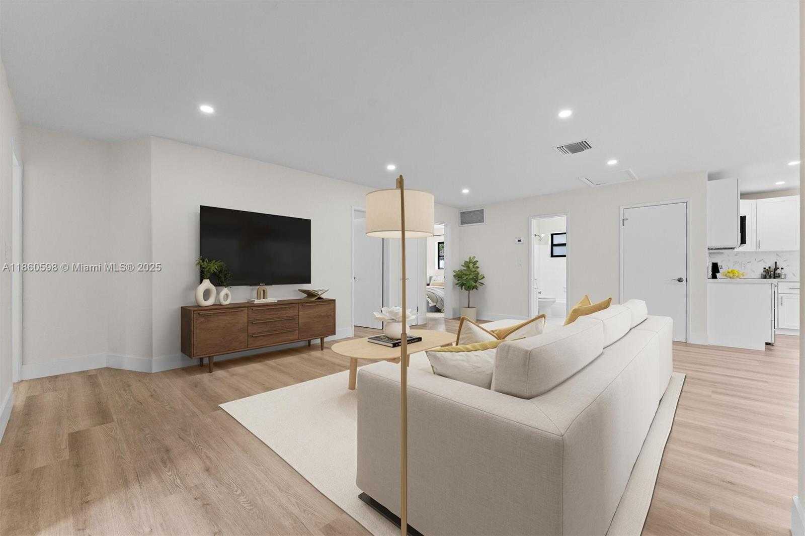 Small Image of 2609 SOUTH WEST 13TH PL, Fort Lauderdale Number 5