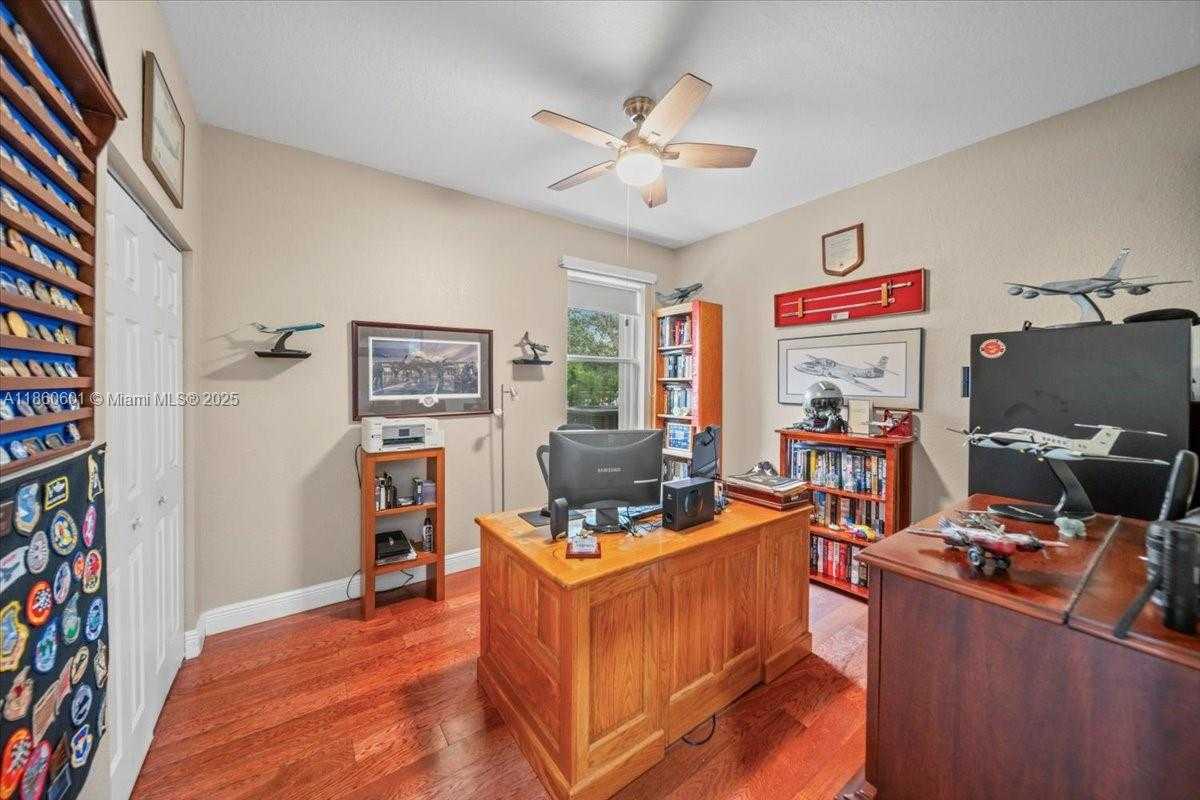Small Image of 4309 WEST WHITEWATER AVE, Weston Number 15