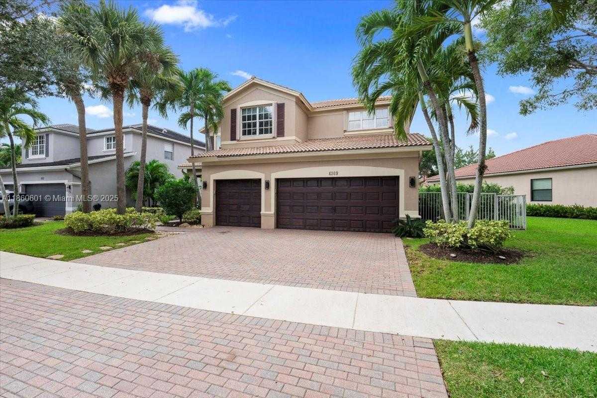 Small Image of 4309 WEST WHITEWATER AVE, Weston Number 2