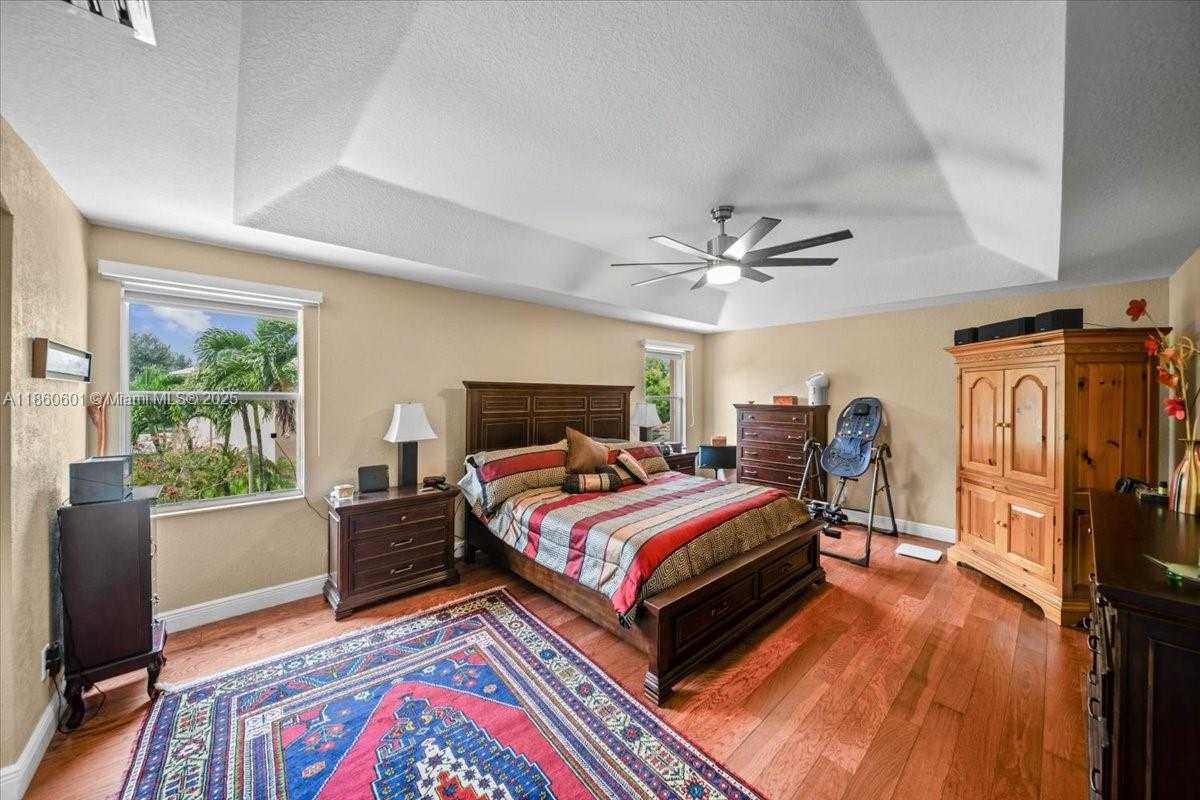Small Image of 4309 WEST WHITEWATER AVE, Weston Number 21