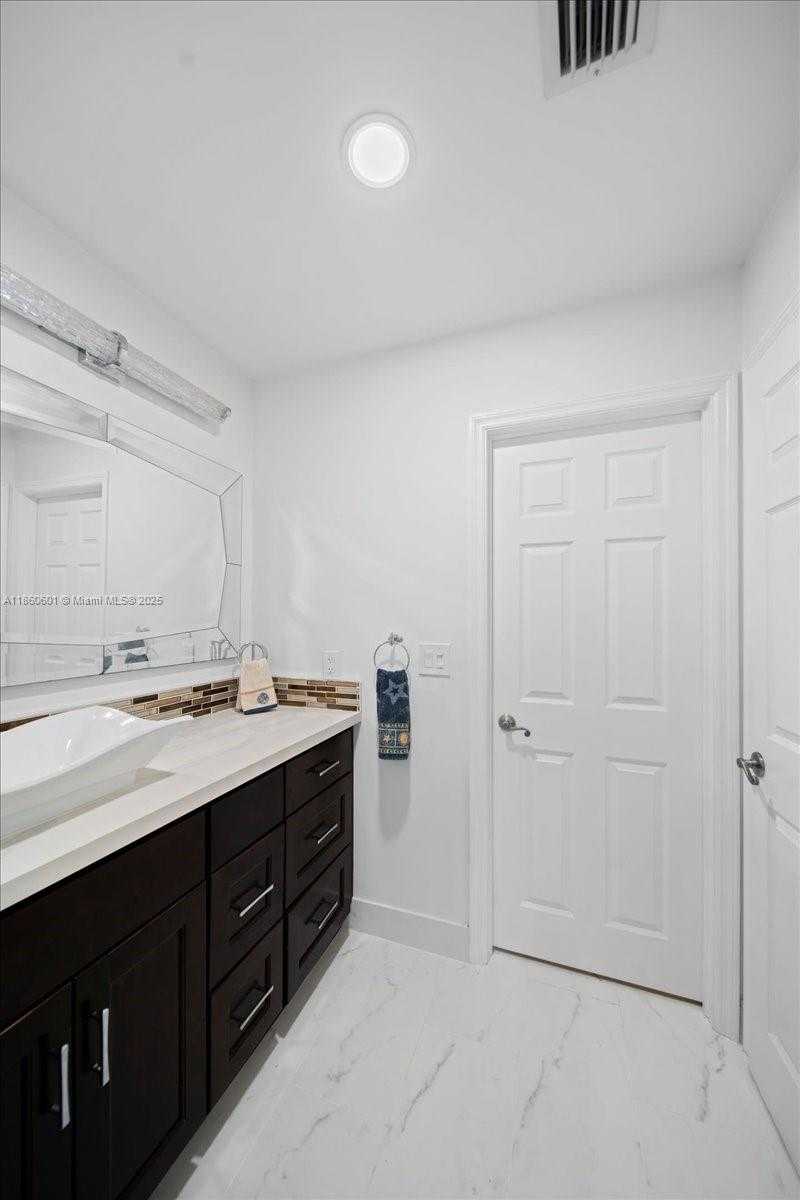 Small Image of 4309 WEST WHITEWATER AVE, Weston Number 30