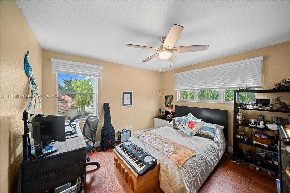 Small Image of 4309 WEST WHITEWATER AVE, Weston Number 34