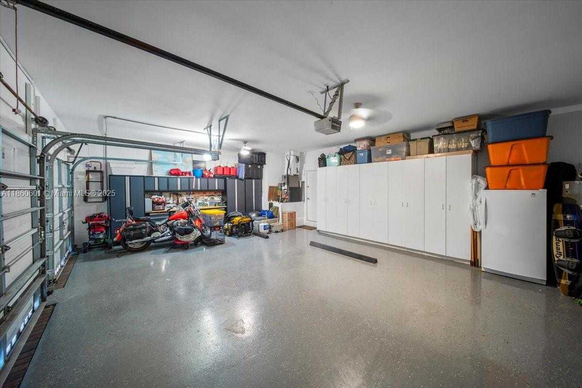 Small Image of 4309 WEST WHITEWATER AVE, Weston Number 44