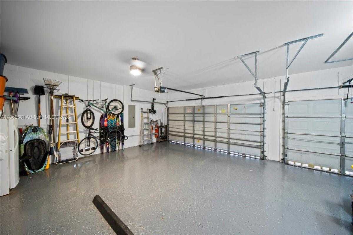 Small Image of 4309 WEST WHITEWATER AVE, Weston Number 45