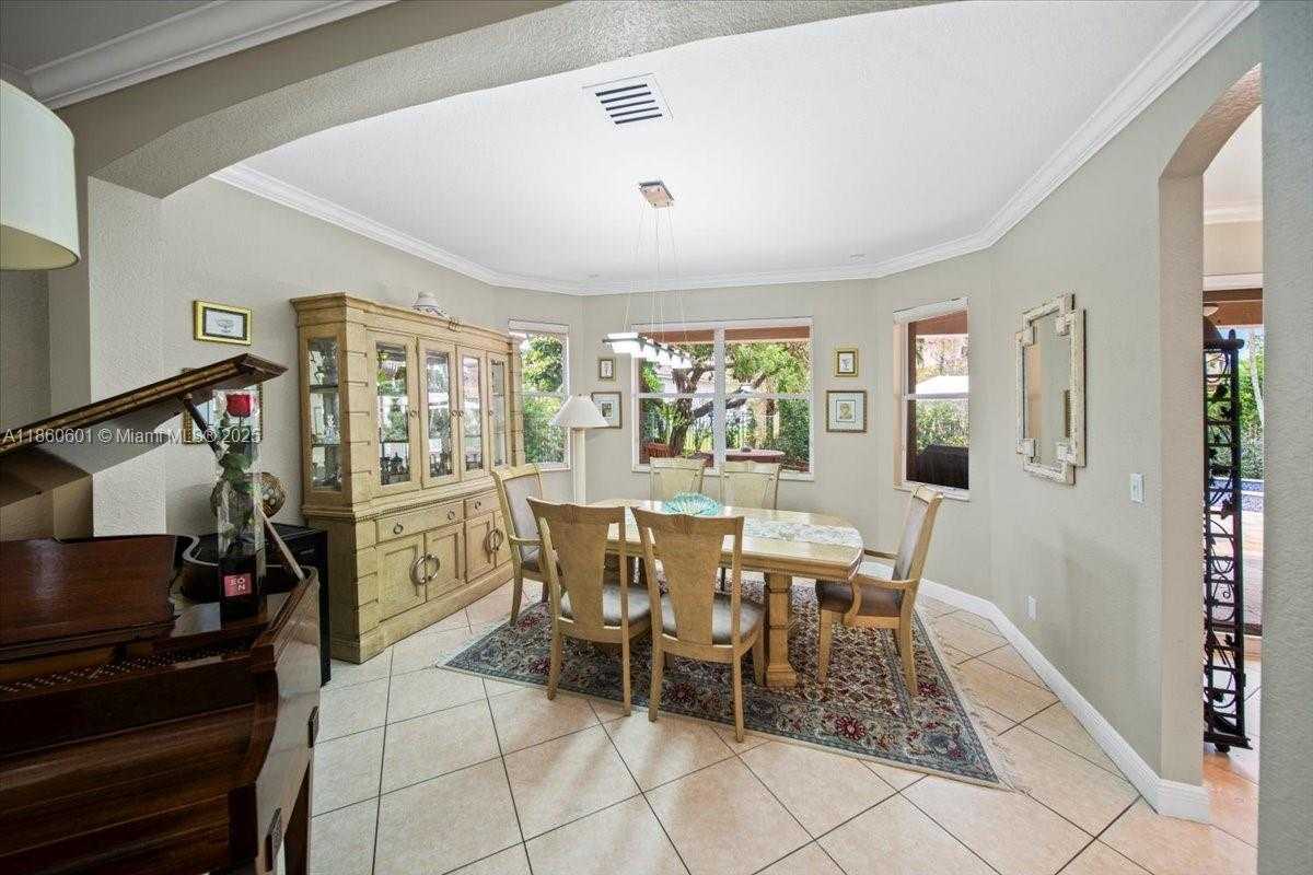 Small Image of 4309 WEST WHITEWATER AVE, Weston Number 7