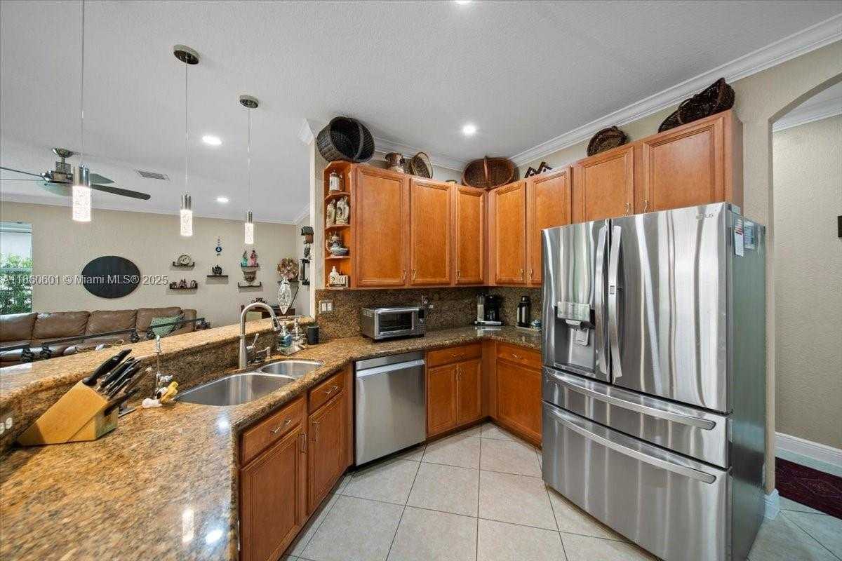 Small Image of 4309 WEST WHITEWATER AVE, Weston Number 9