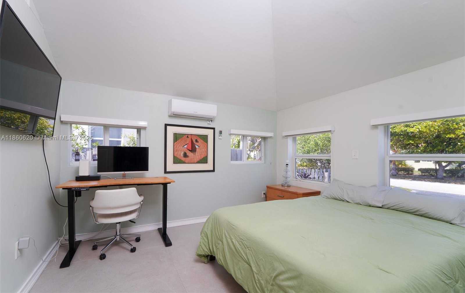 Small Image of 1504 NORTH FUNSTON ST, Hollywood Number 8