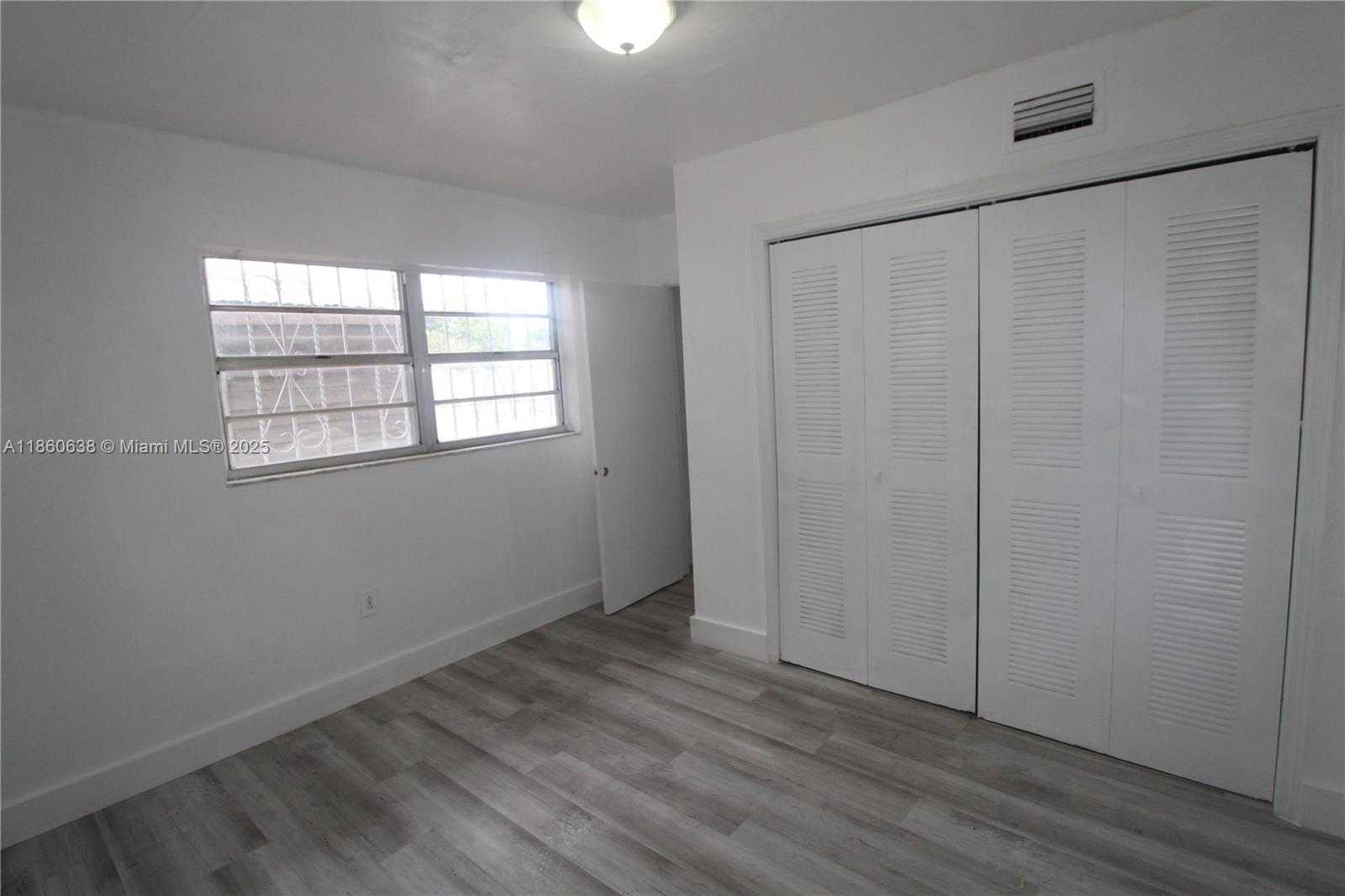 Small Image of 965 WEST 23RD ST, Hialeah Number 13