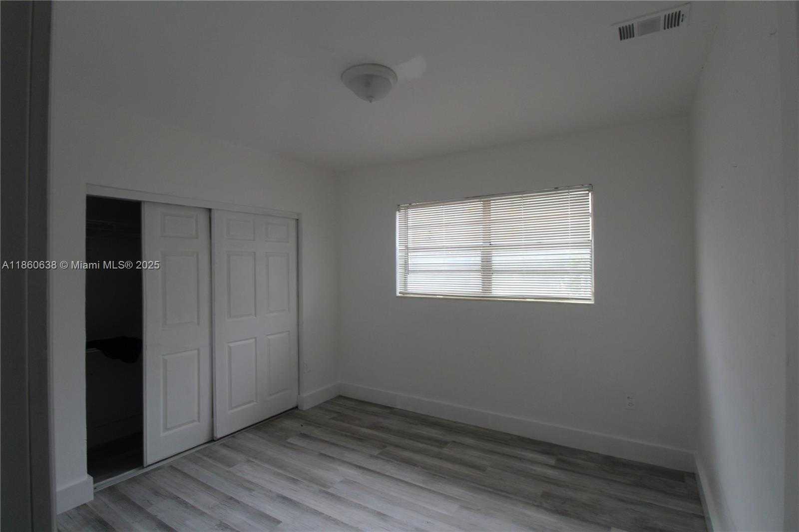 Small Image of 965 WEST 23RD ST, Hialeah Number 16