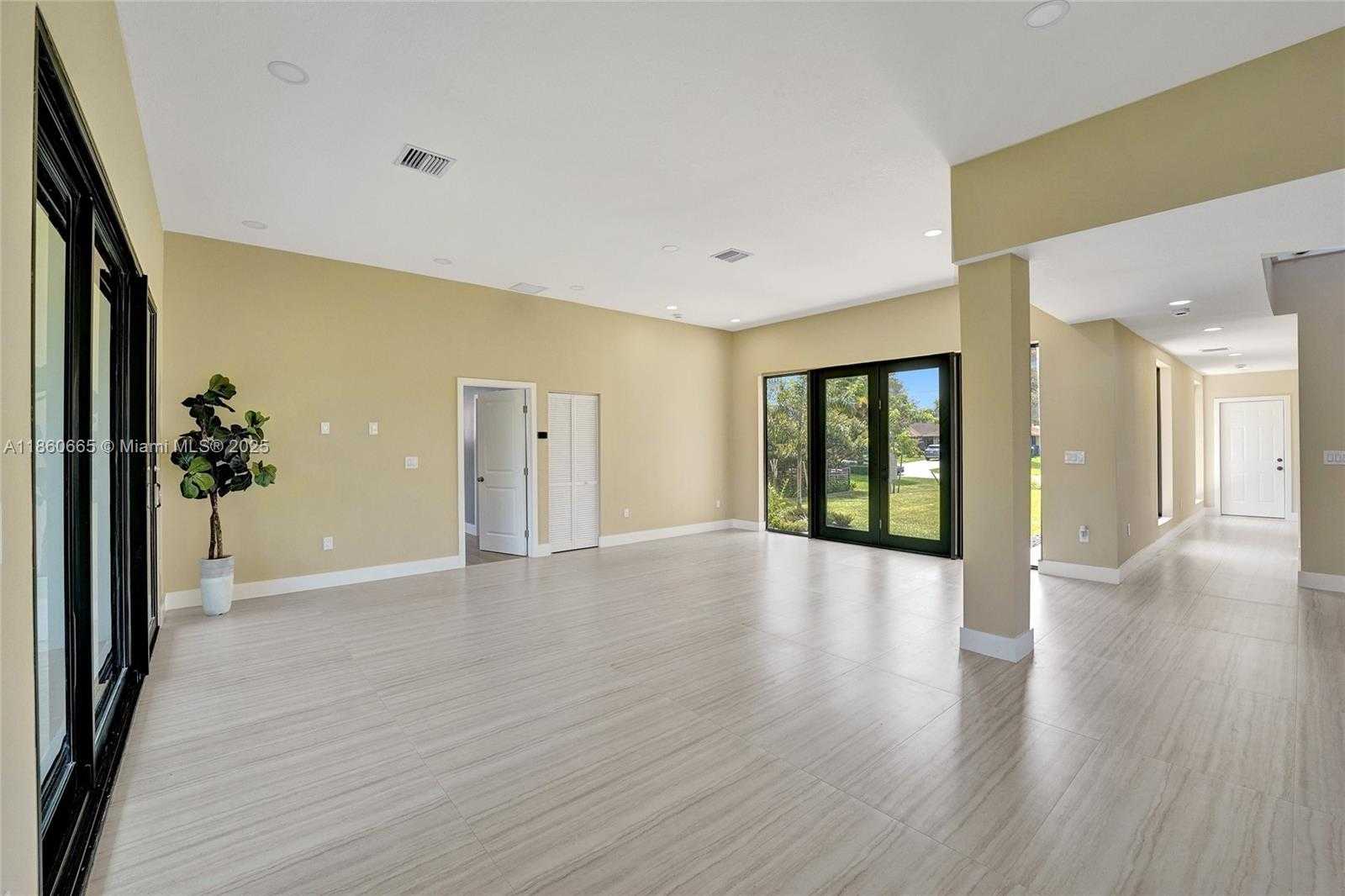 Small Image of 12061 NW 26th St, Plantation, FL 33323, USA Number 11