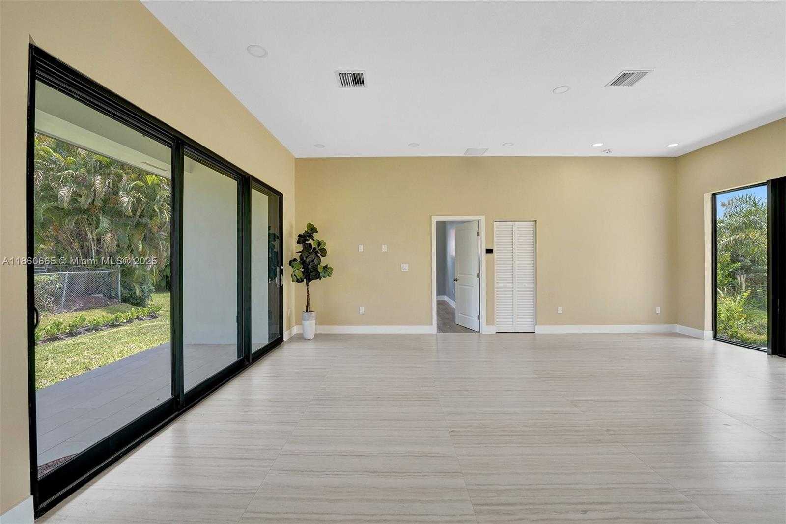 Small Image of 12061 NW 26th St, Plantation, FL 33323, USA Number 12