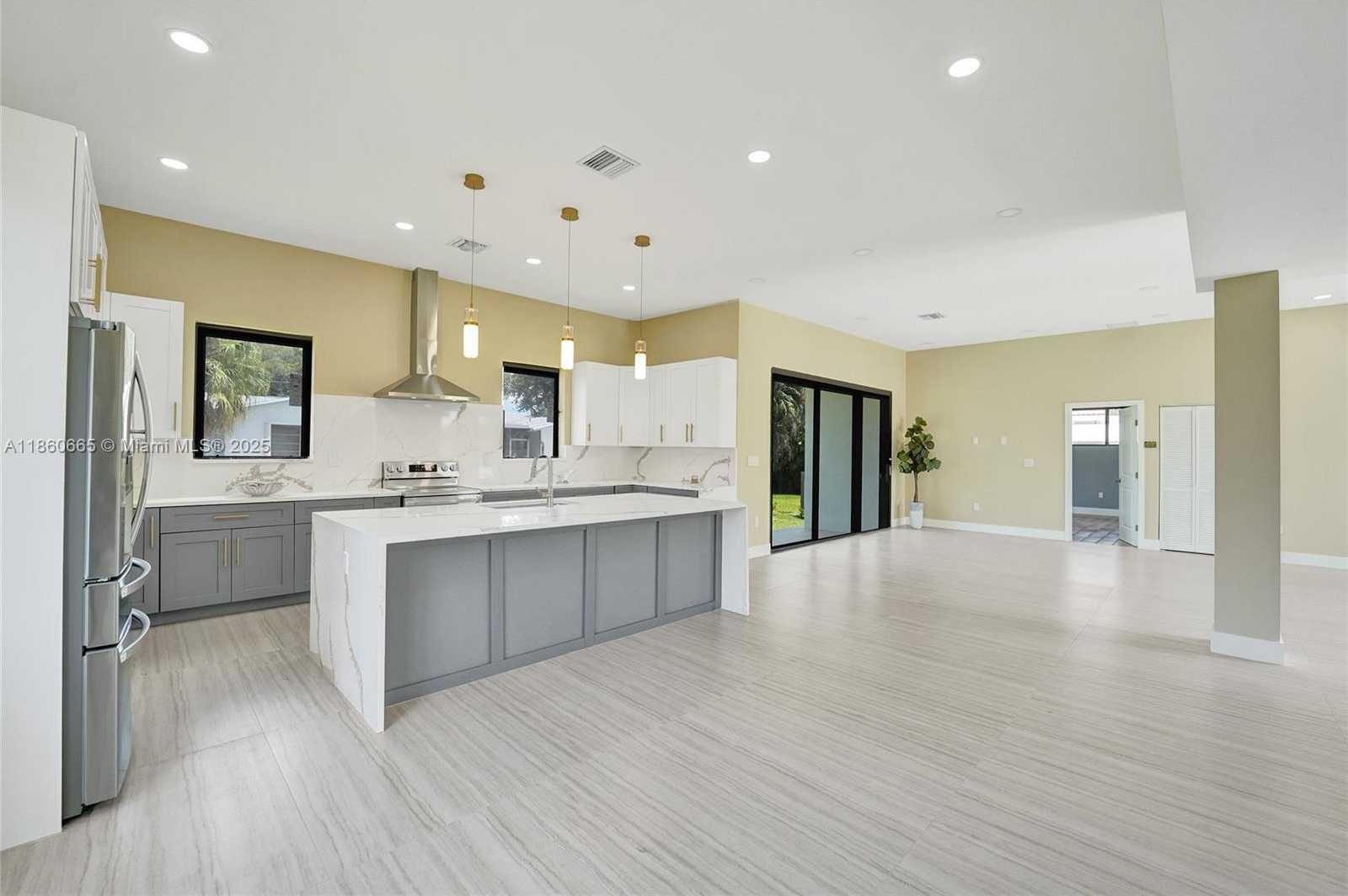 Small Image of 12061 NW 26th St, Plantation, FL 33323, USA Number 16