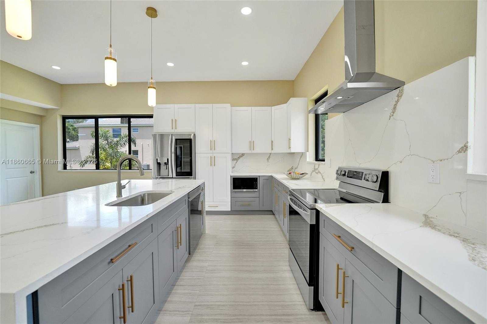 Small Image of 12061 NW 26th St, Plantation, FL 33323, USA Number 25