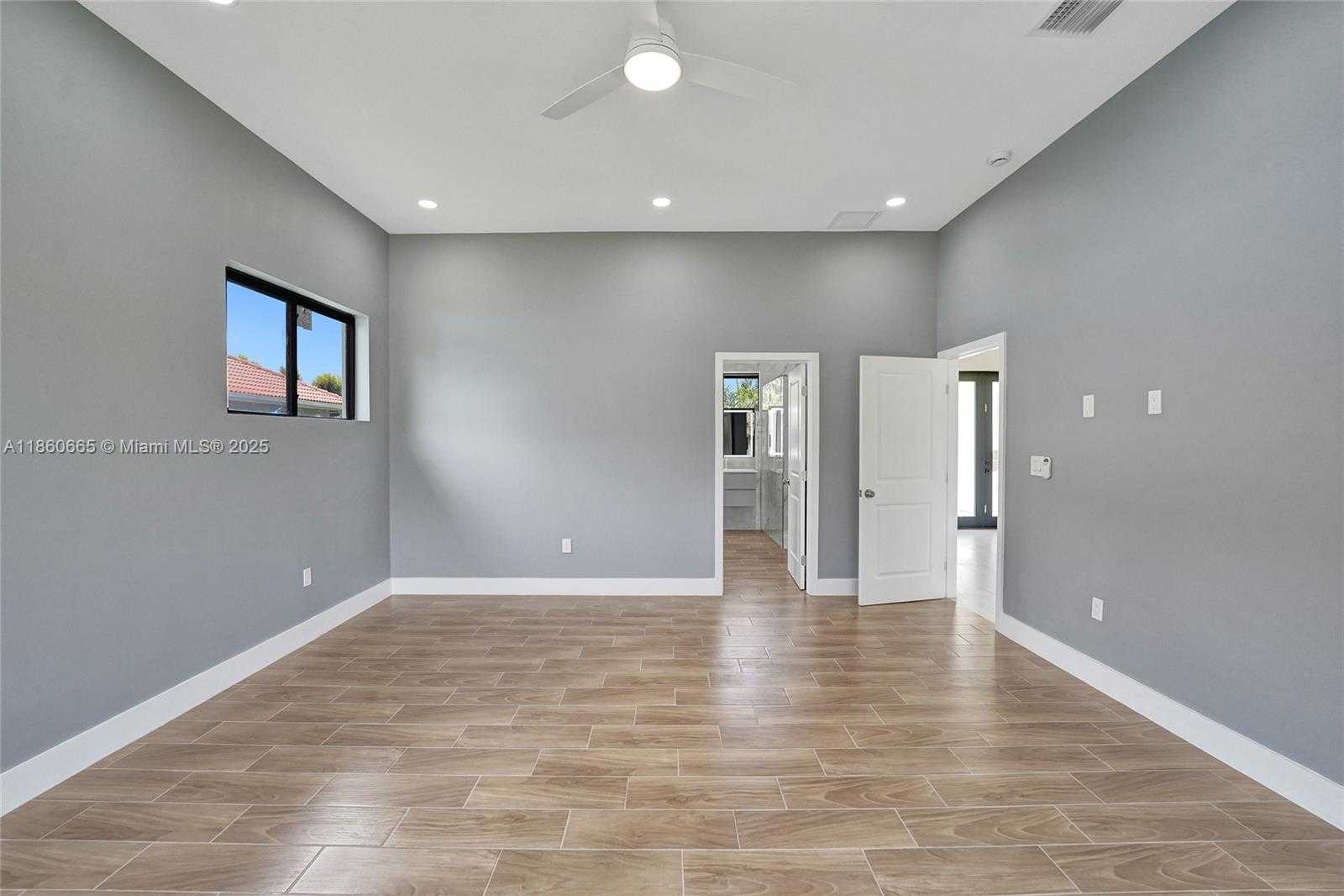 Small Image of 12061 NW 26th St, Plantation, FL 33323, USA Number 33