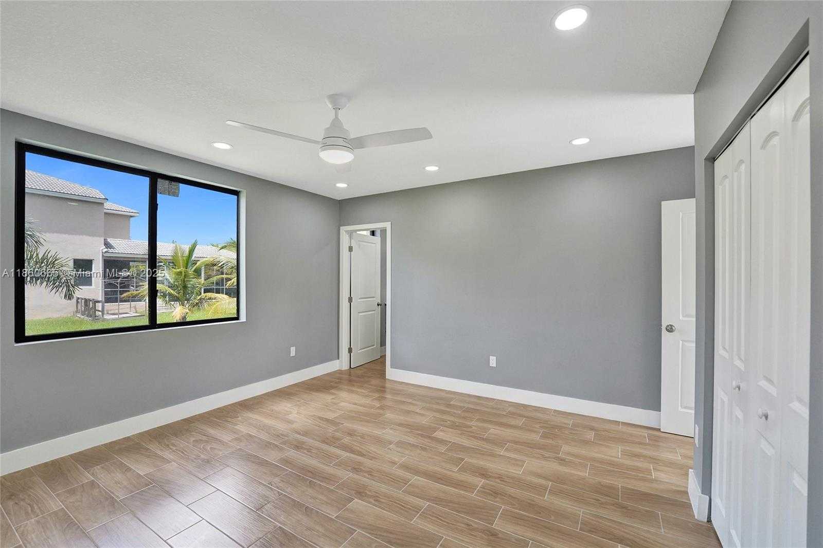 Small Image of 12061 NW 26th St, Plantation, FL 33323, USA Number 43
