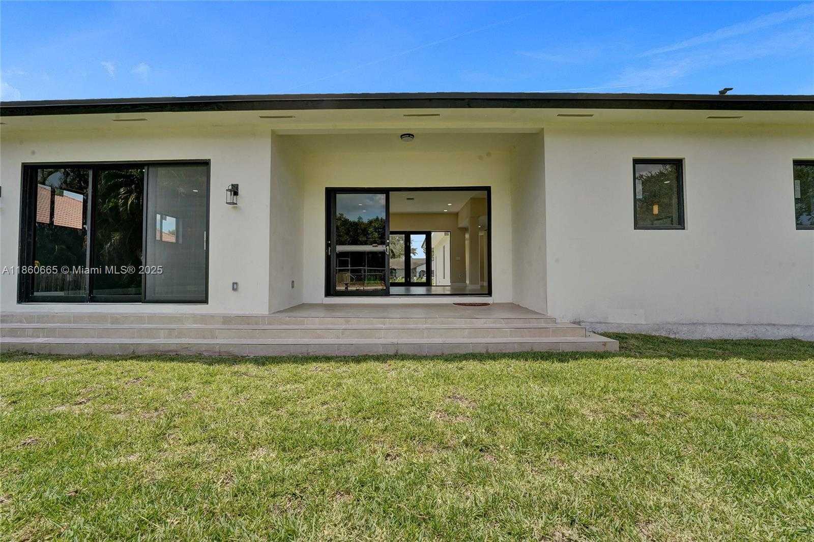 Small Image of 12061 NW 26th St, Plantation, FL 33323, USA Number 82