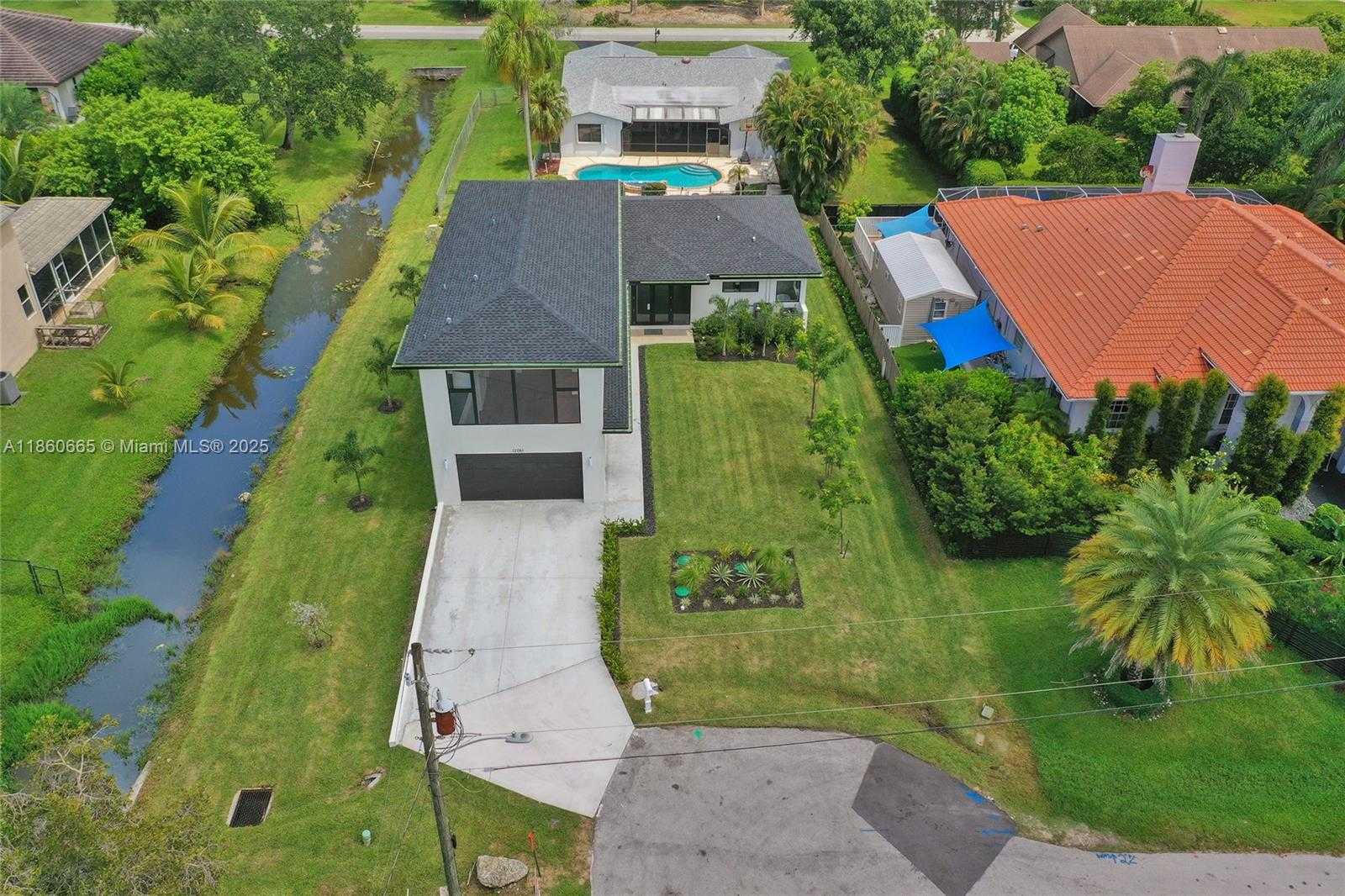 Small Image of 12061 NW 26th St, Plantation, FL 33323, USA Number 88