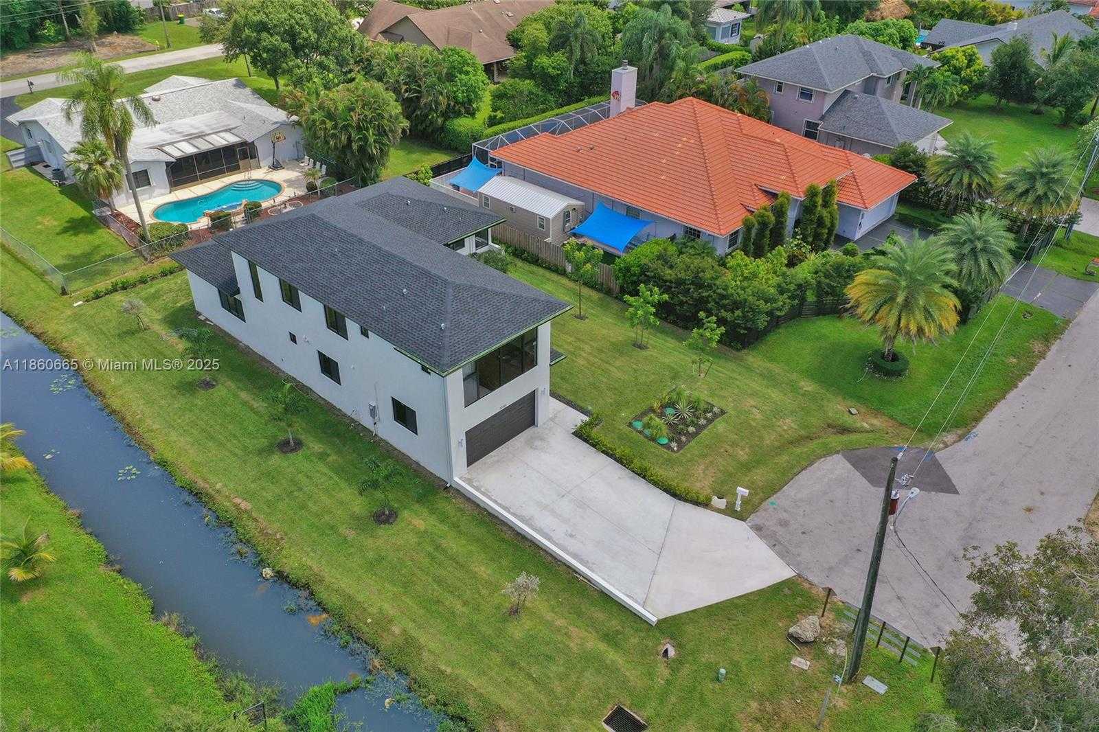 Small Image of 12061 NW 26th St, Plantation, FL 33323, USA Number 89