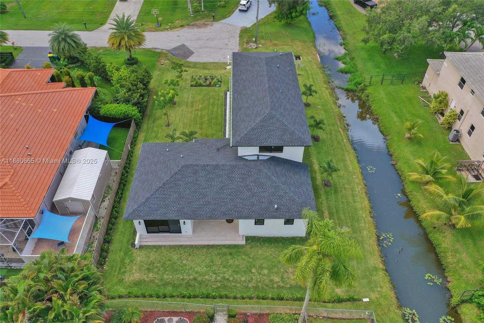 Small Image of 12061 NW 26th St, Plantation, FL 33323, USA Number 91