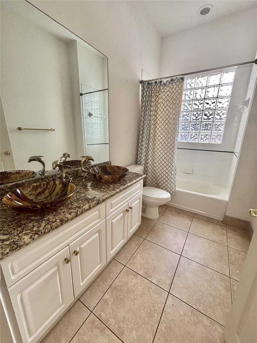 Small Image of 1141 WATERSIDE LN, Hollywood Number 11