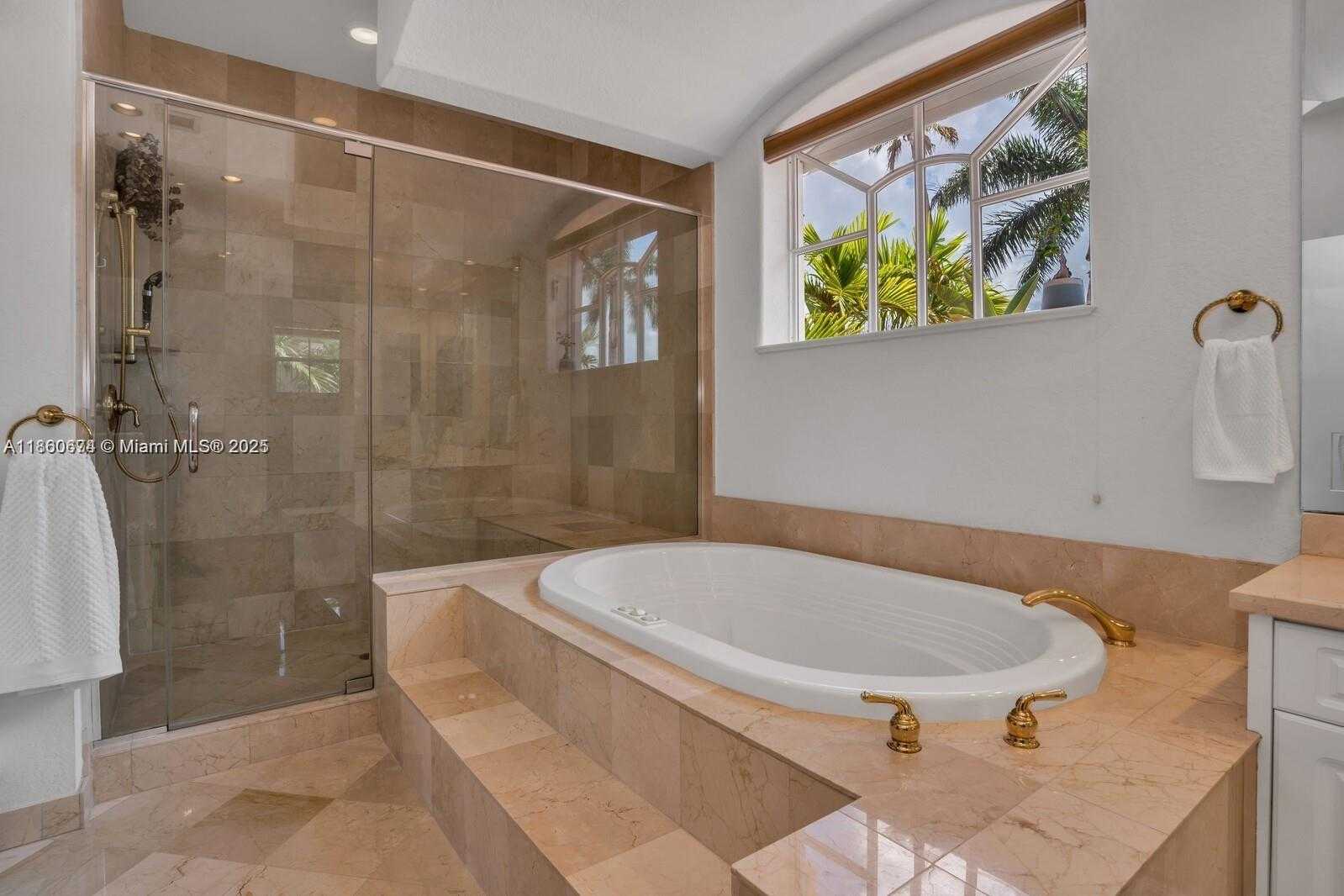 Small Image of 1141 WATERSIDE LN, Hollywood Number 14