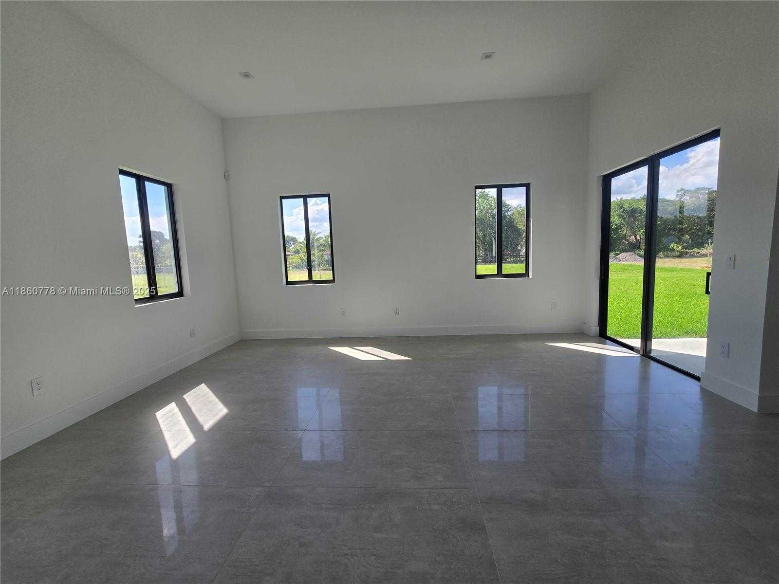 Small Image of 23840 SOUTH WEST 209TH PL, Homestead Number 34