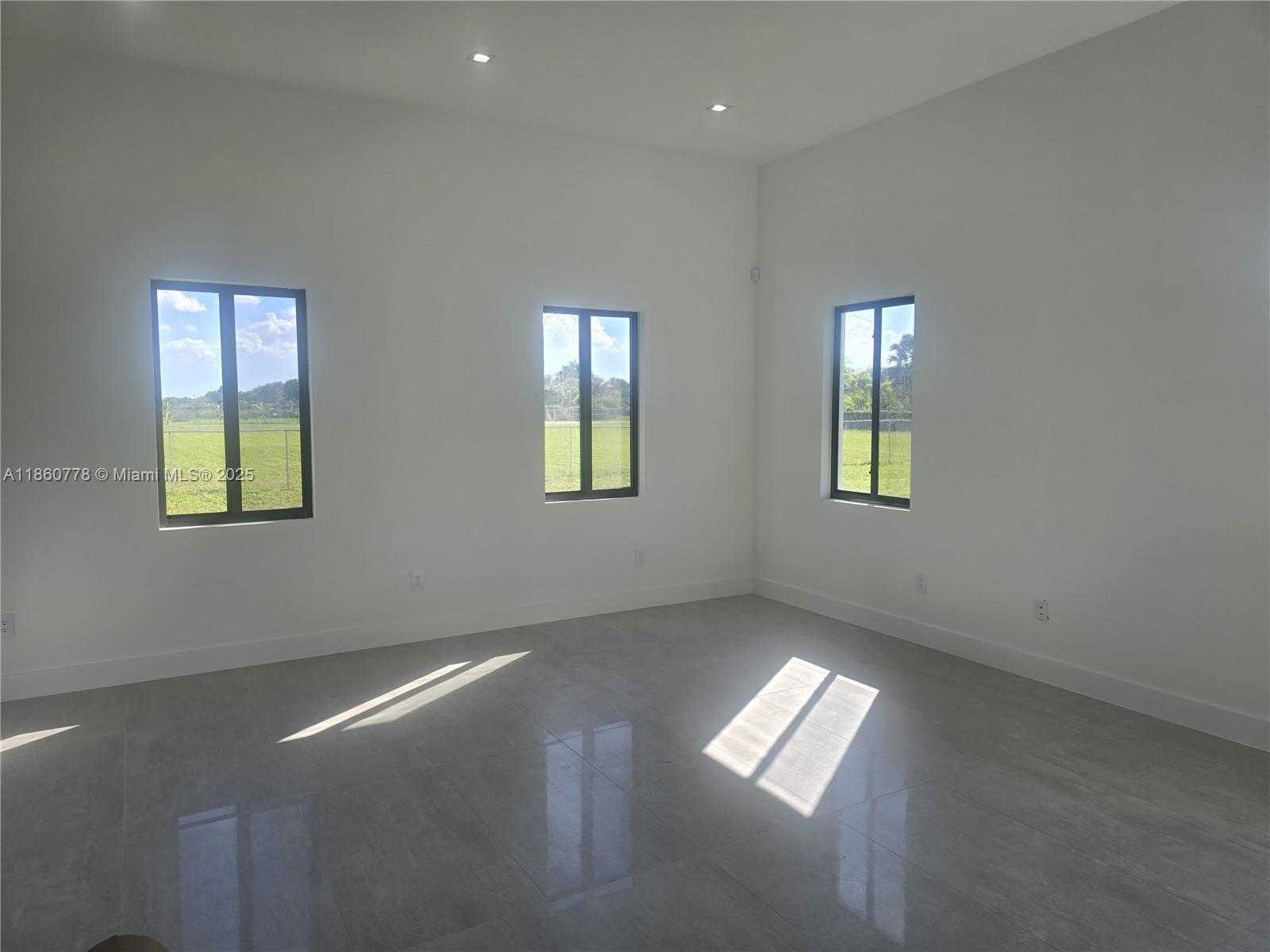 Small Image of 23840 SOUTH WEST 209TH PL, Homestead Number 35