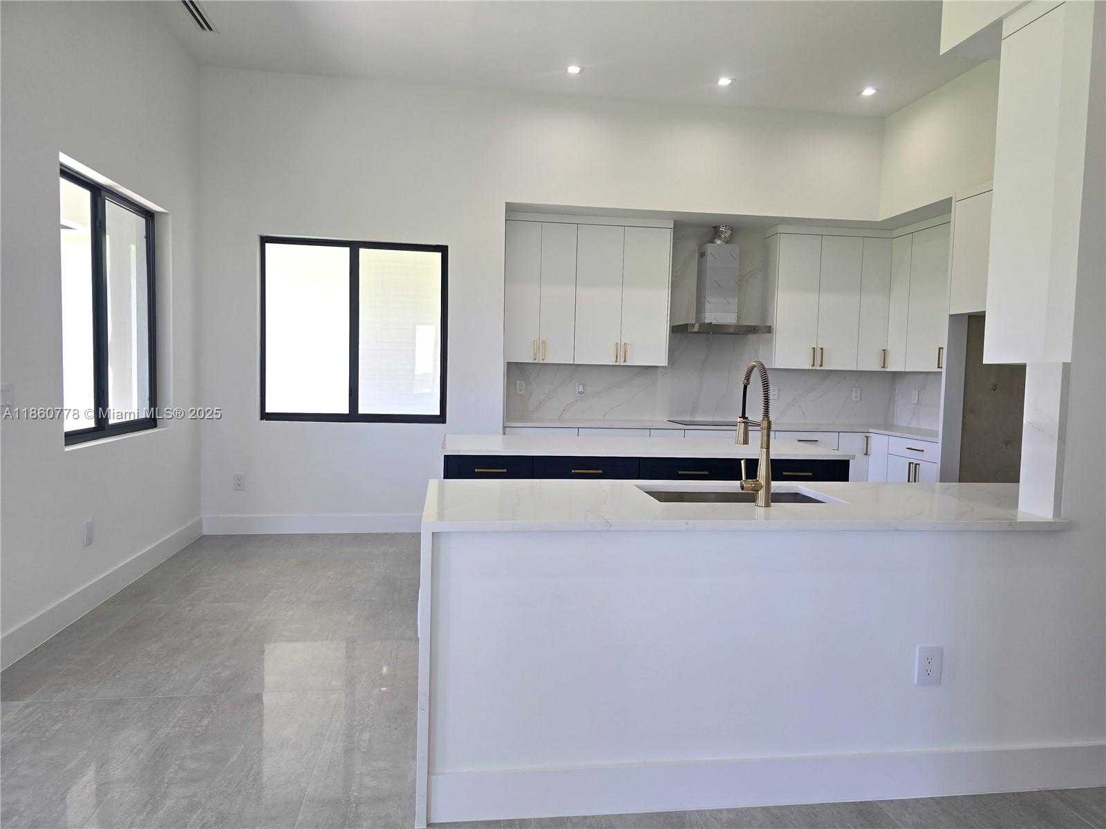 Small Image of 23840 SOUTH WEST 209TH PL, Homestead Number 39