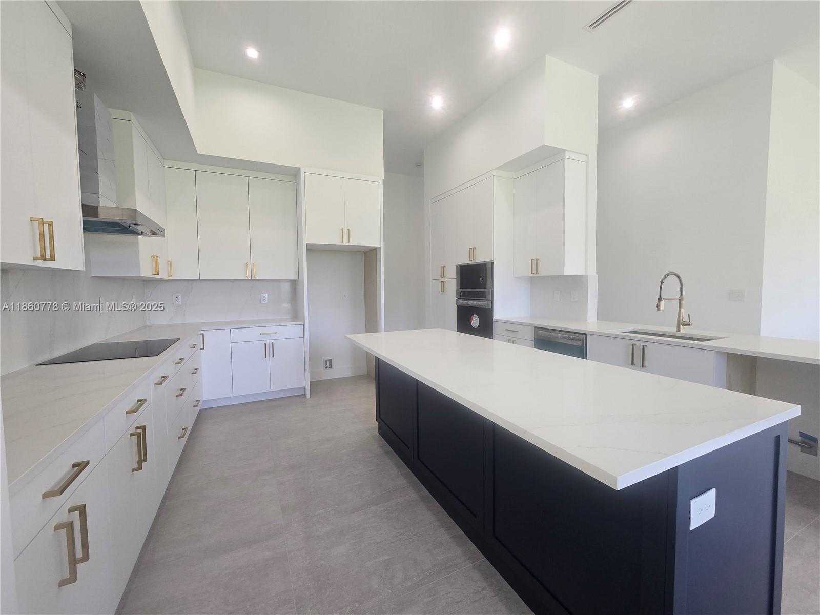 Small Image of 23840 SOUTH WEST 209TH PL, Homestead Number 44