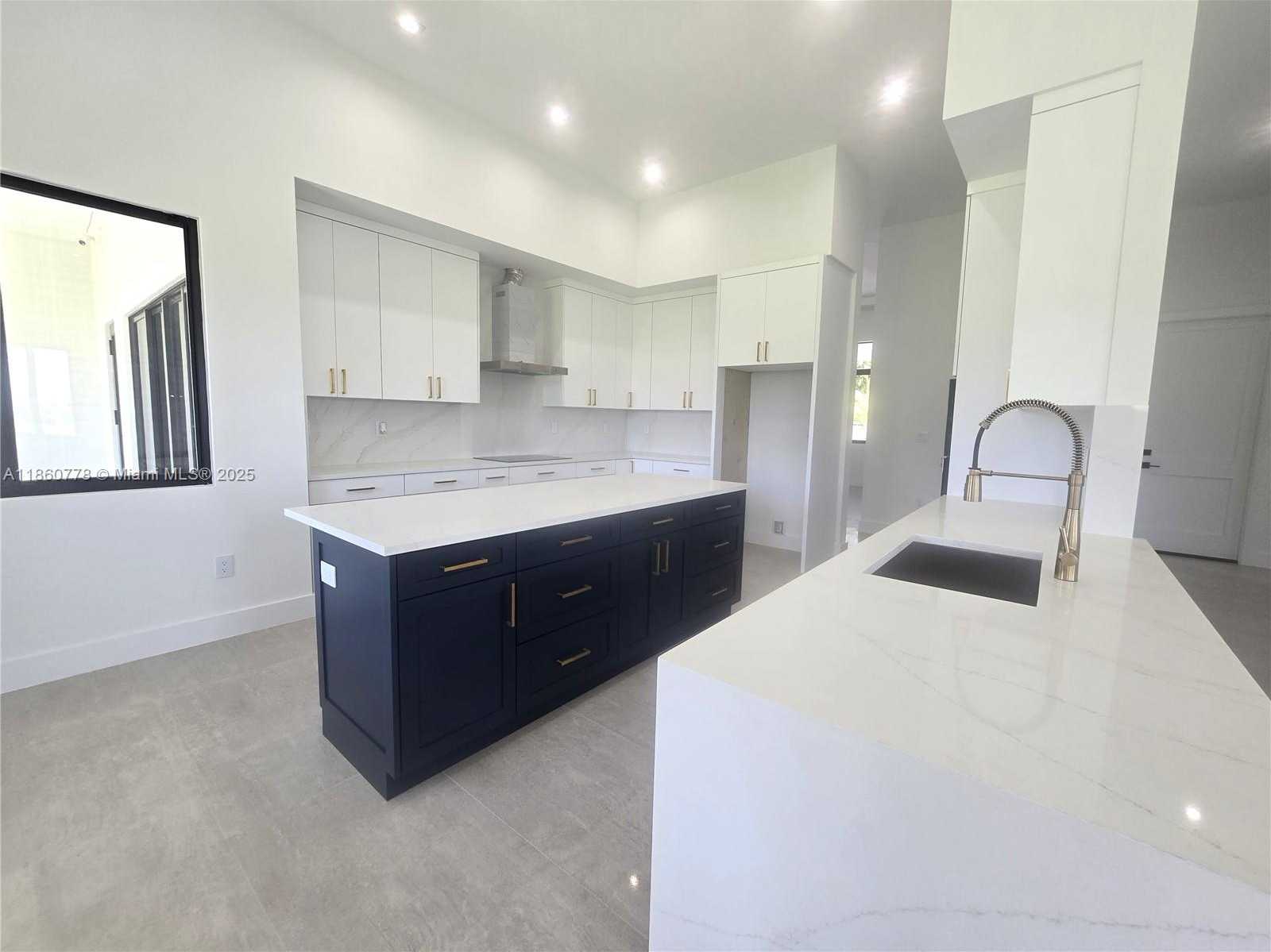 Small Image of 23840 SOUTH WEST 209TH PL, Homestead Number 48