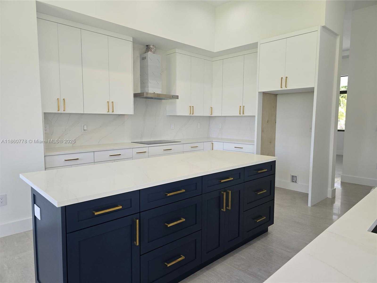 Small Image of 23840 SOUTH WEST 209TH PL, Homestead Number 54