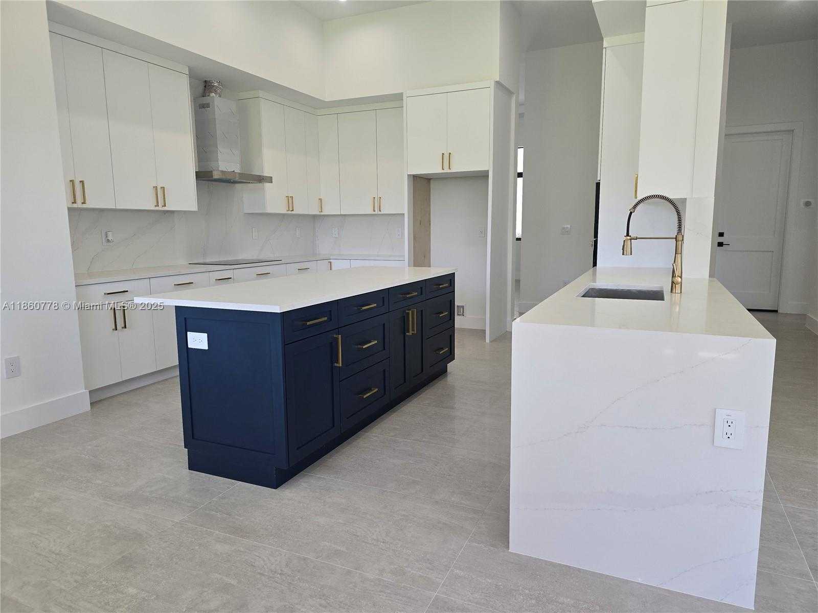 Small Image of 23840 SOUTH WEST 209TH PL, Homestead Number 56