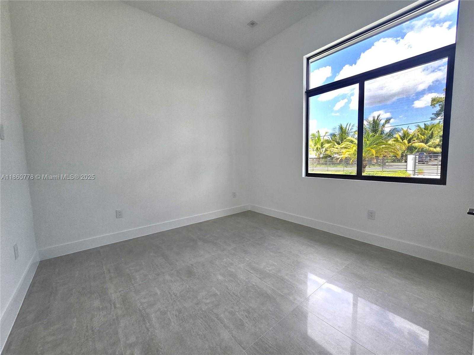 Small Image of 23840 SOUTH WEST 209TH PL, Homestead Number 63