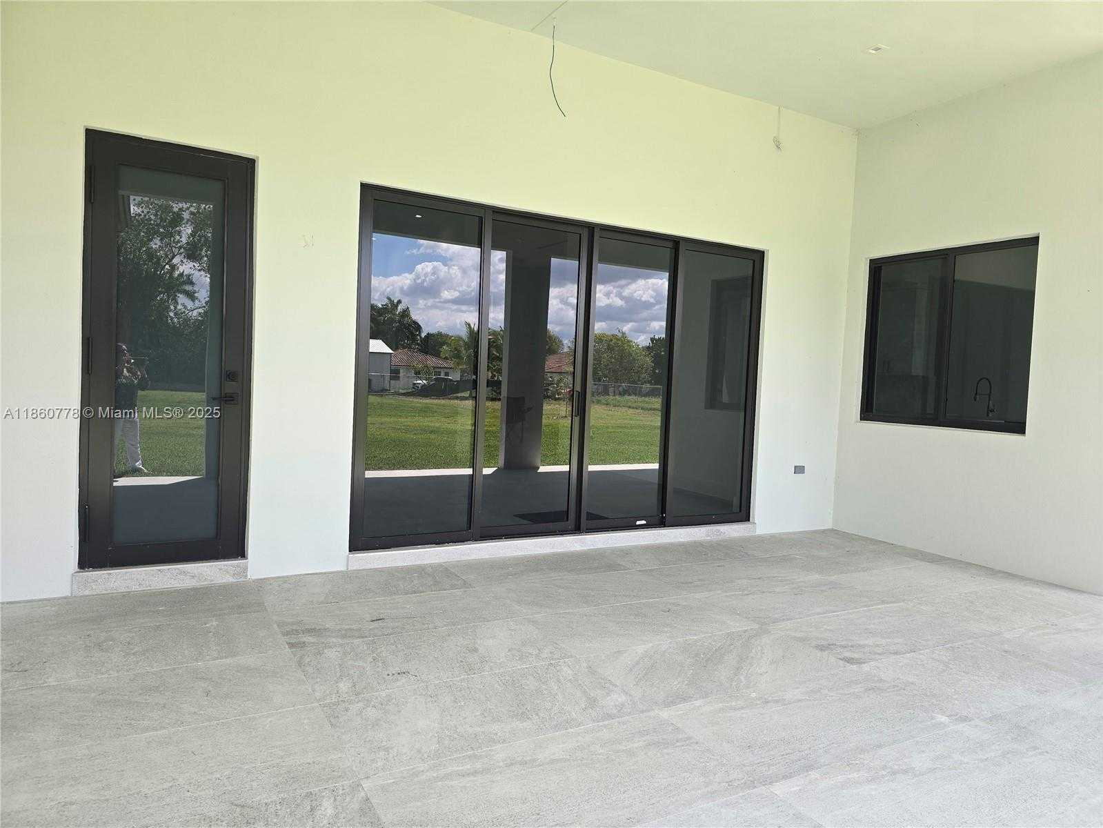 Small Image of 23840 SOUTH WEST 209TH PL, Homestead Number 82