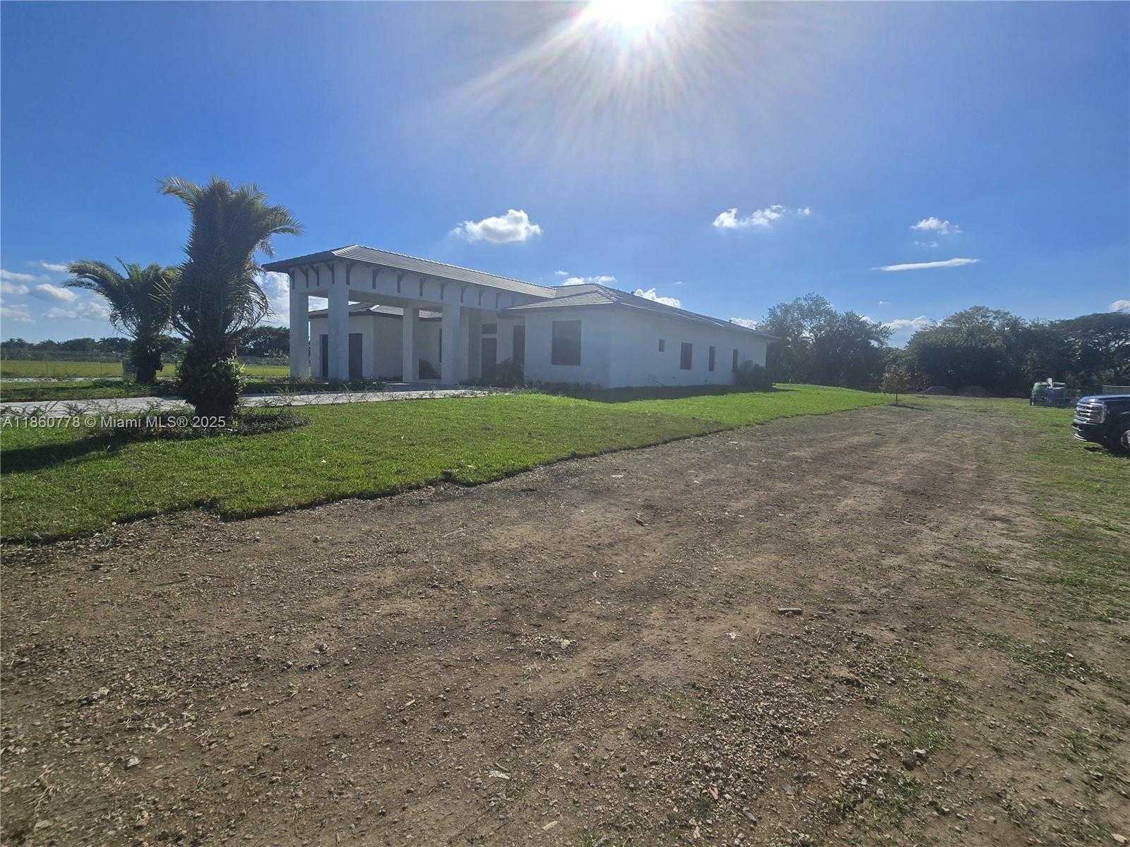 Small Image of 23840 SOUTH WEST 209TH PL, Homestead Number 87