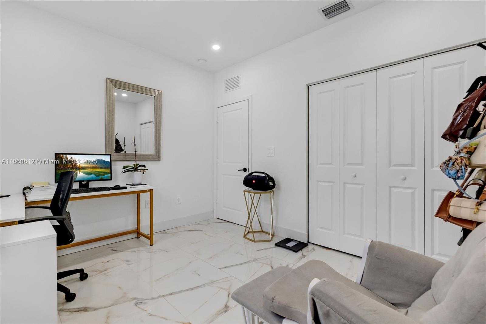 Small Image of 11939 SOUTH WEST 241ST TER, Homestead Number 31