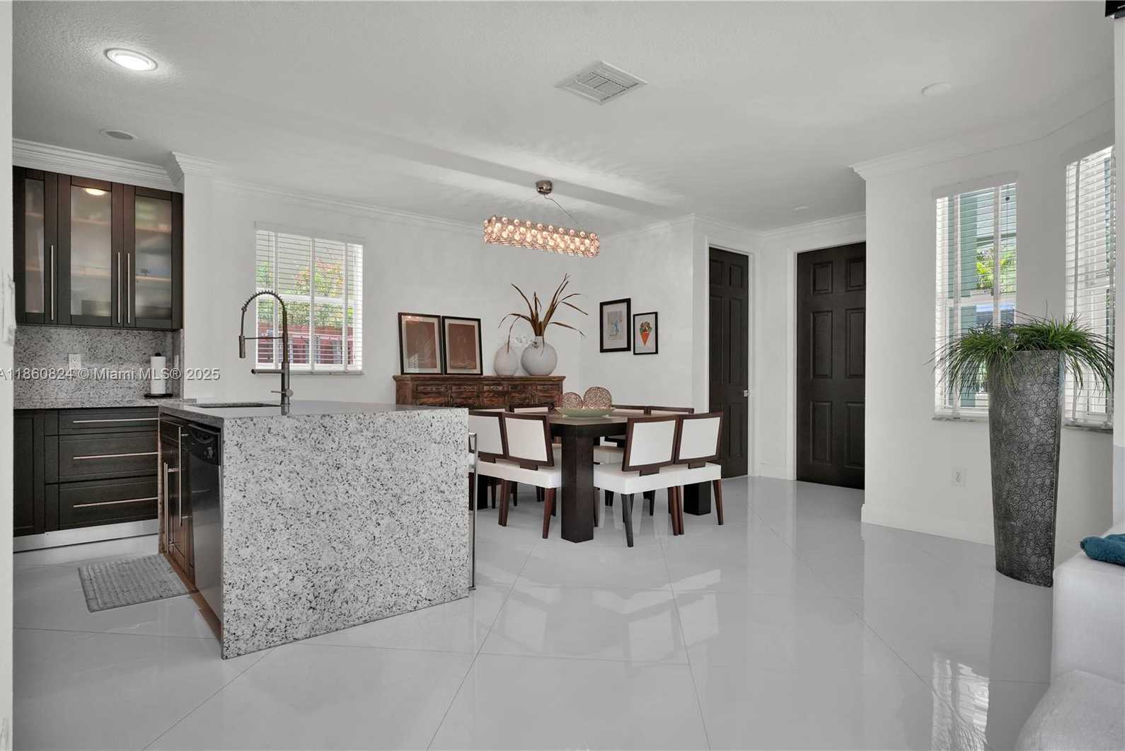 Small Image of 8913 SOUTH WEST 206TH ST, Cutler Bay Number 14