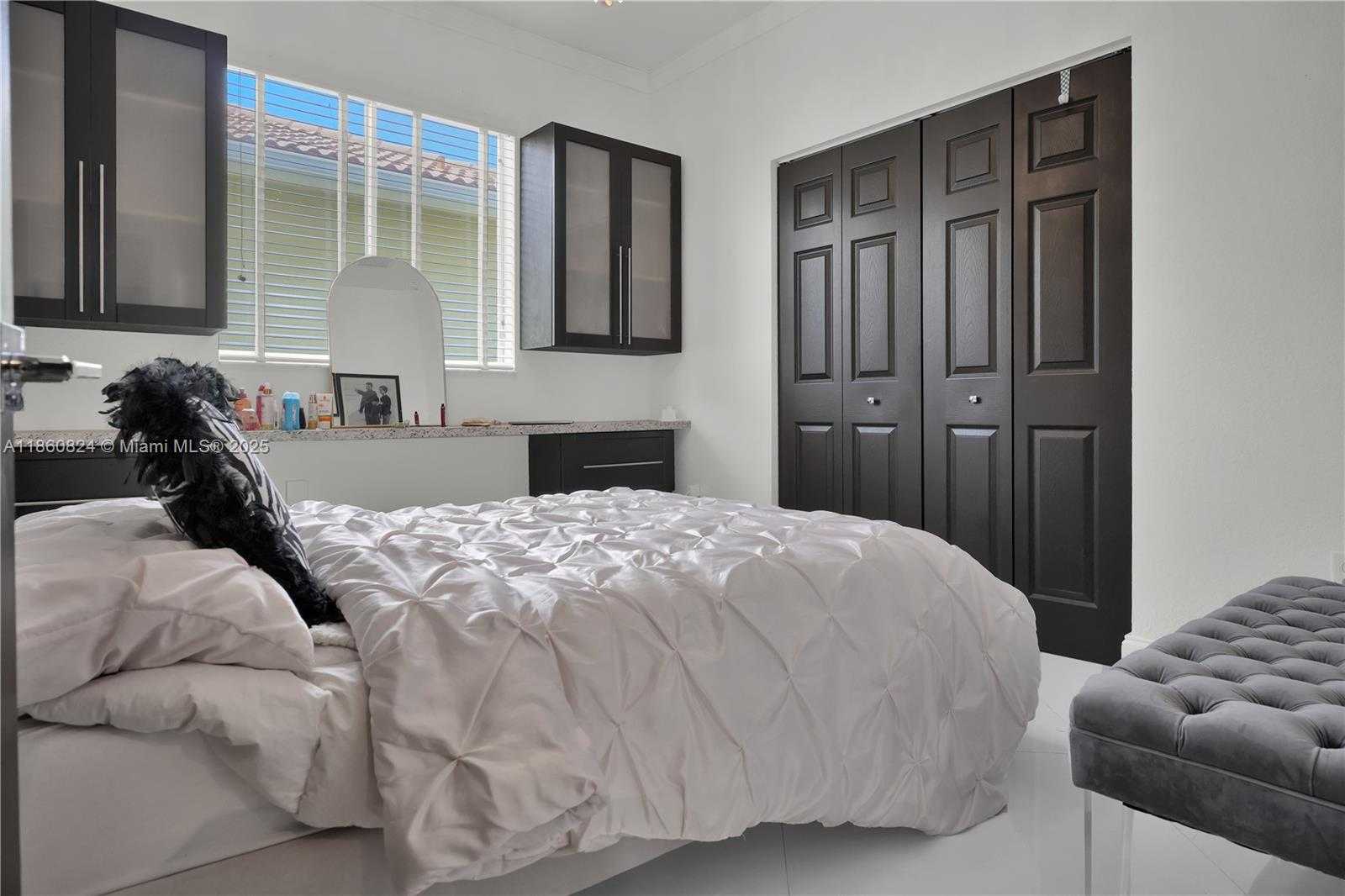 Small Image of 8913 SOUTH WEST 206TH ST, Cutler Bay Number 30