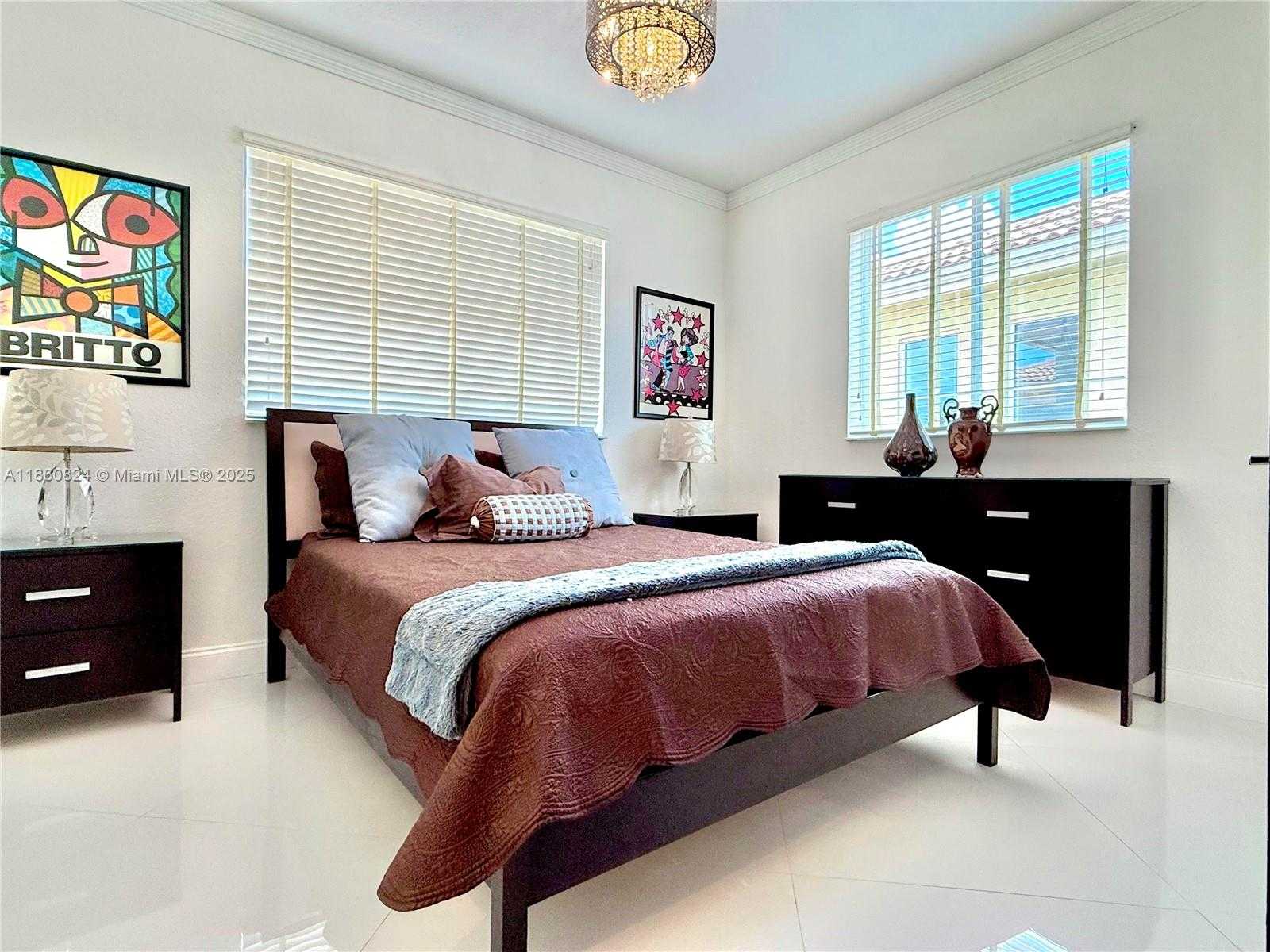 Small Image of 8913 SOUTH WEST 206TH ST, Cutler Bay Number 31