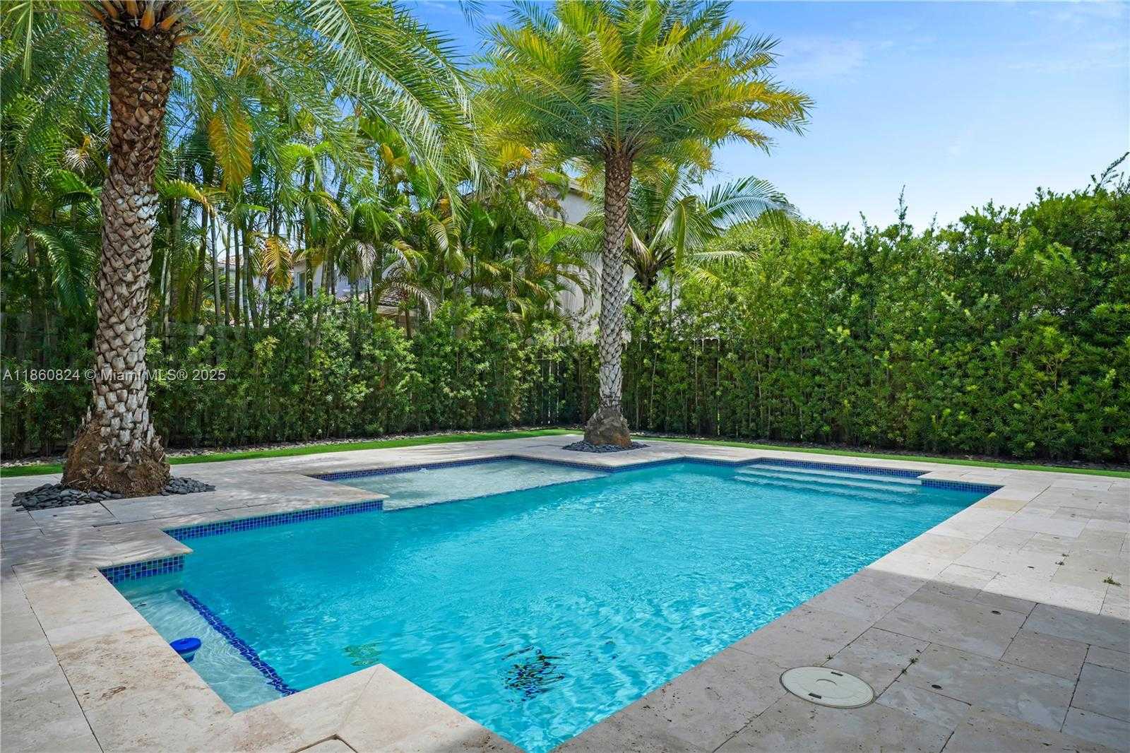Small Image of 8913 SOUTH WEST 206TH ST, Cutler Bay Number 34