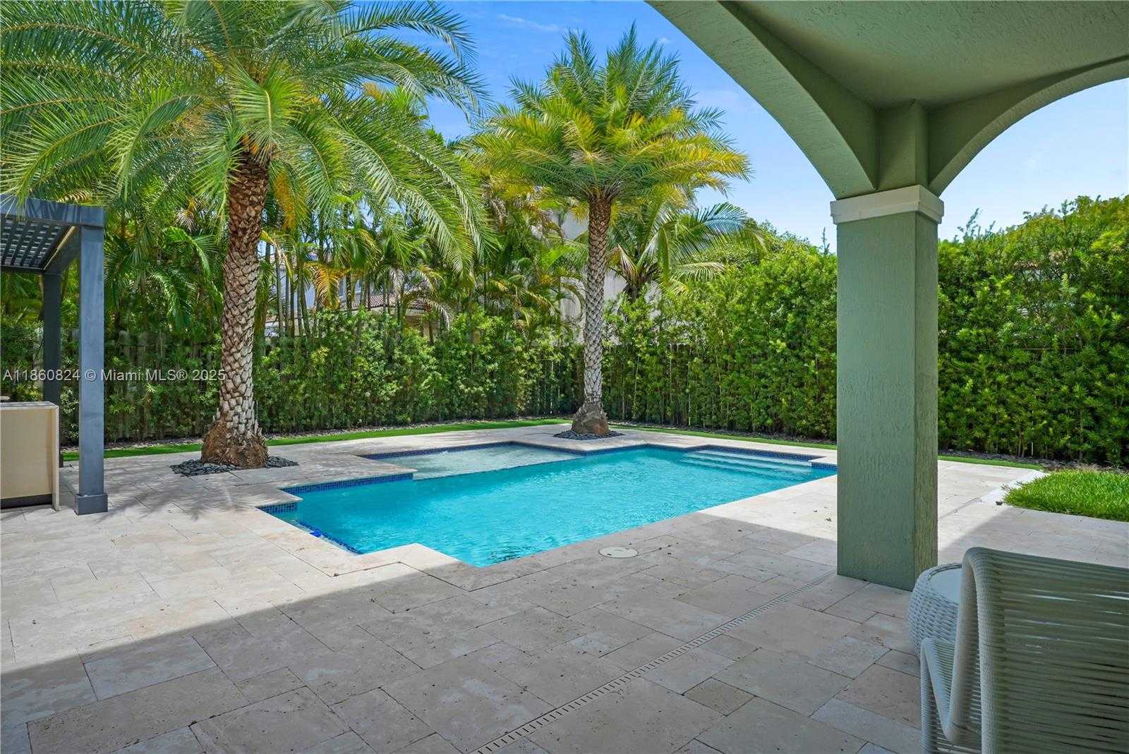 Small Image of 8913 SOUTH WEST 206TH ST, Cutler Bay Number 36
