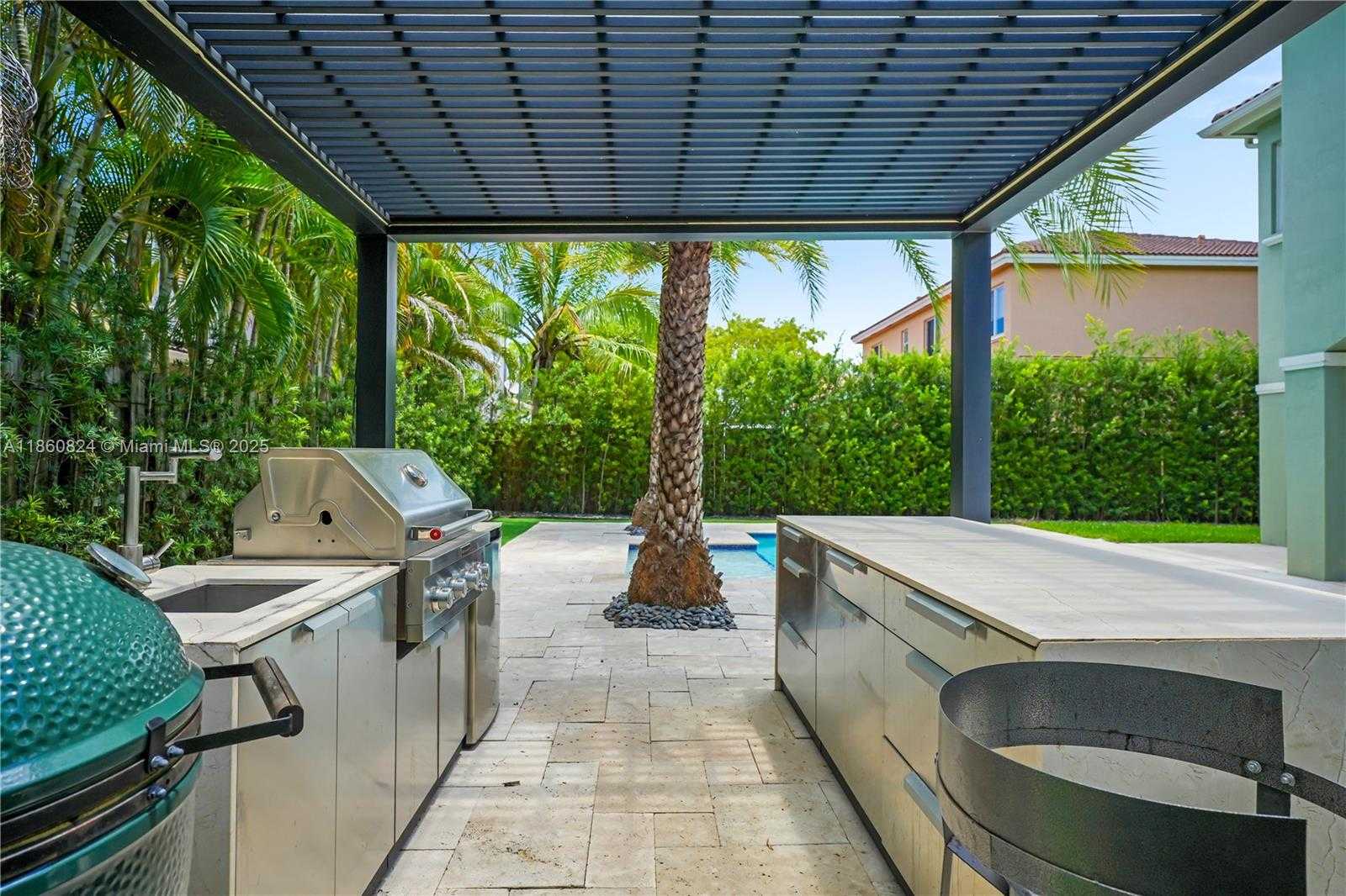 Small Image of 8913 SOUTH WEST 206TH ST, Cutler Bay Number 38