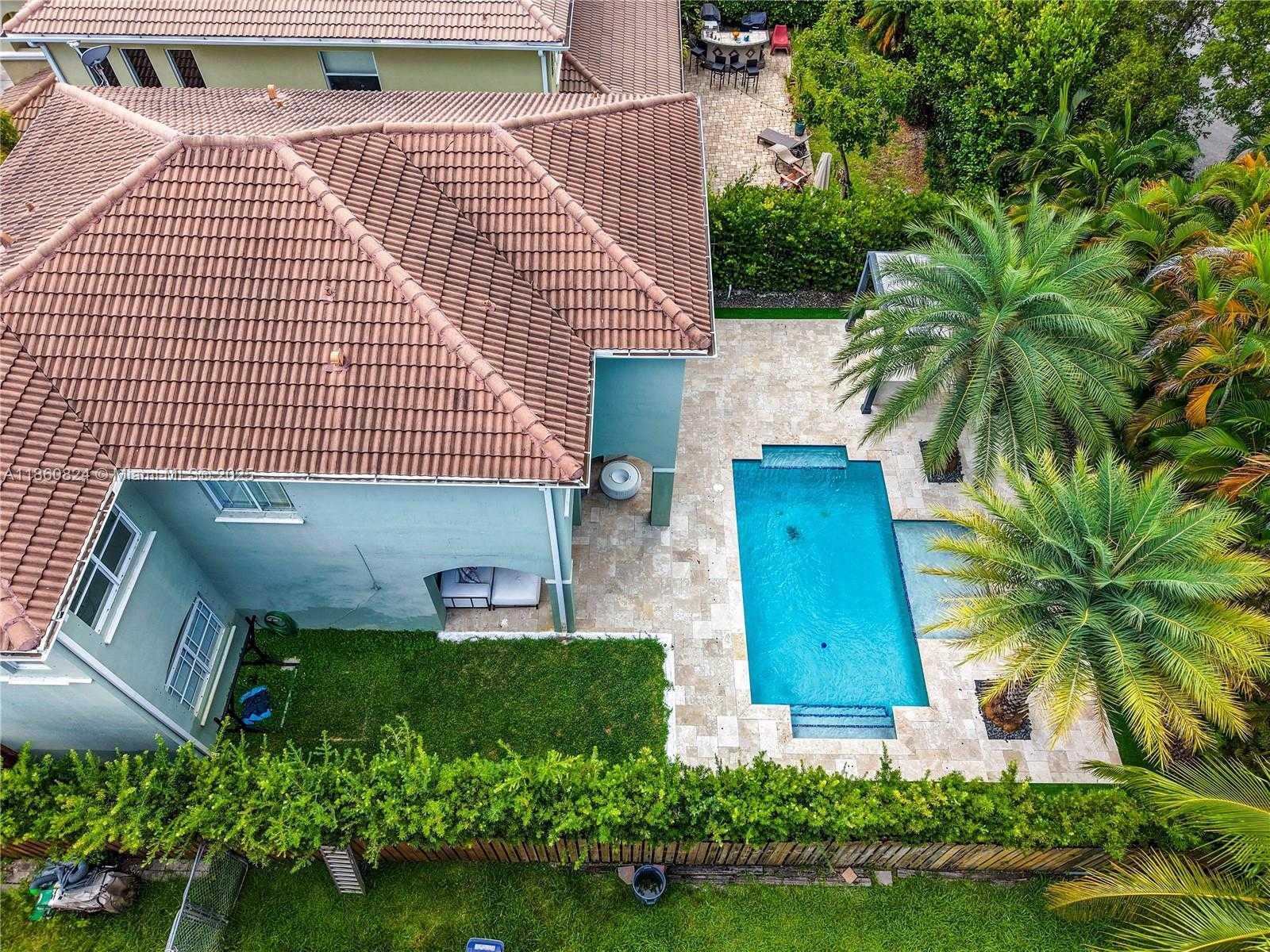 Small Image of 8913 SOUTH WEST 206TH ST, Cutler Bay Number 41