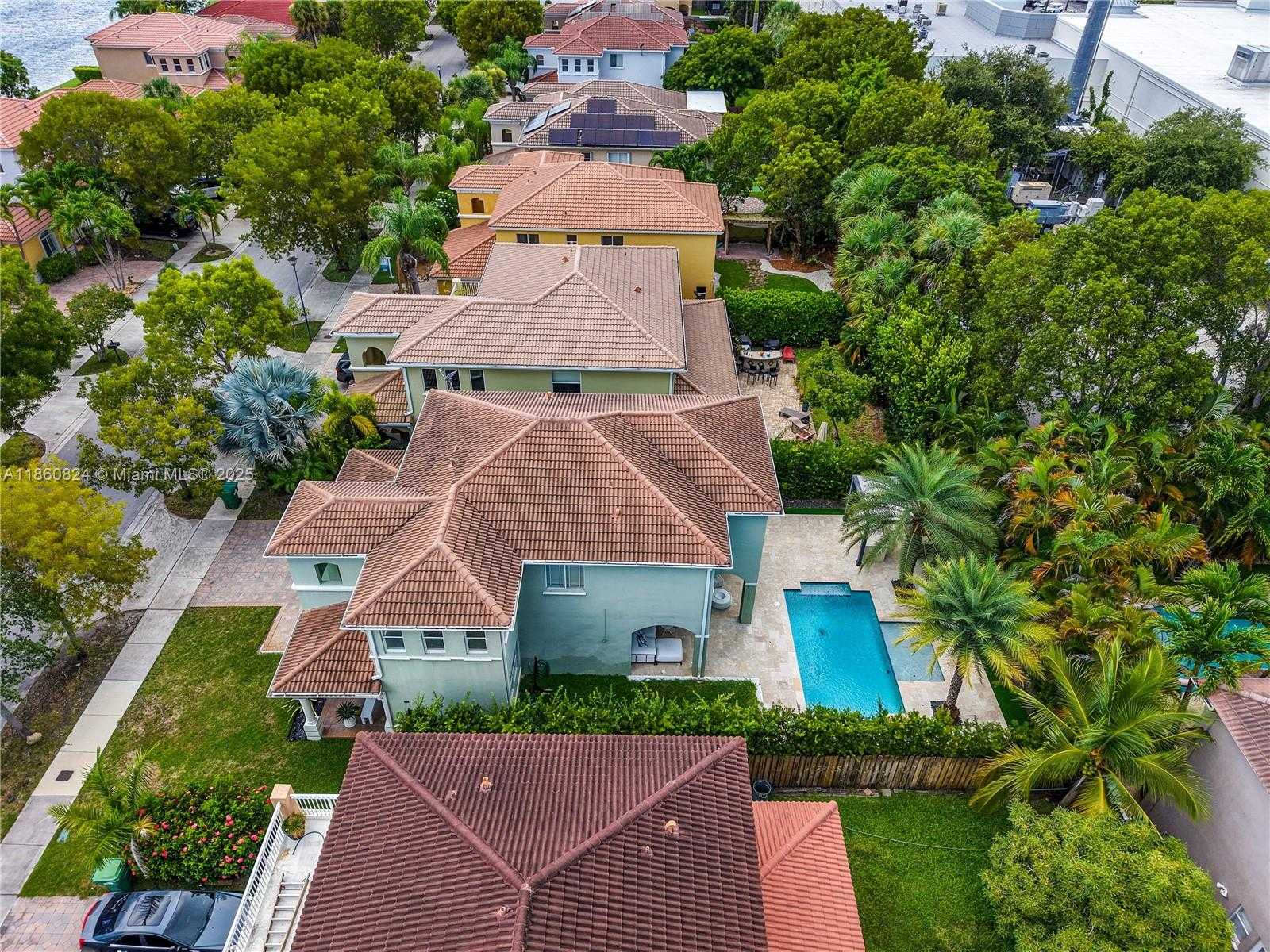 Small Image of 8913 SOUTH WEST 206TH ST, Cutler Bay Number 45
