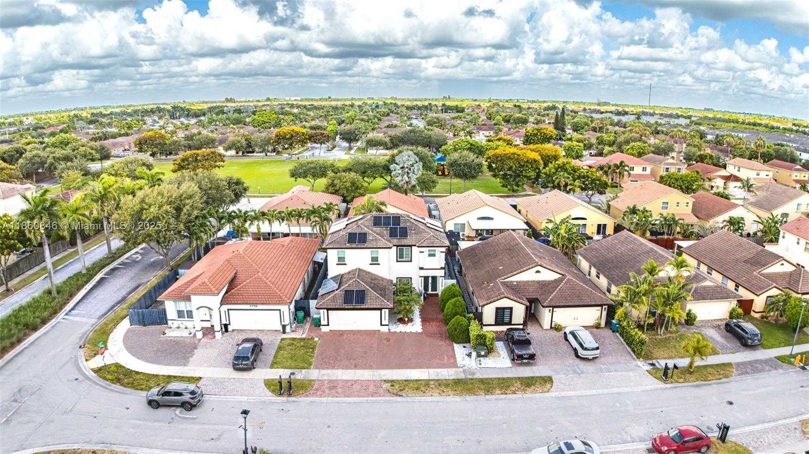 Small Image of 23744 SOUTH WEST 108TH CT, Homestead Number 5